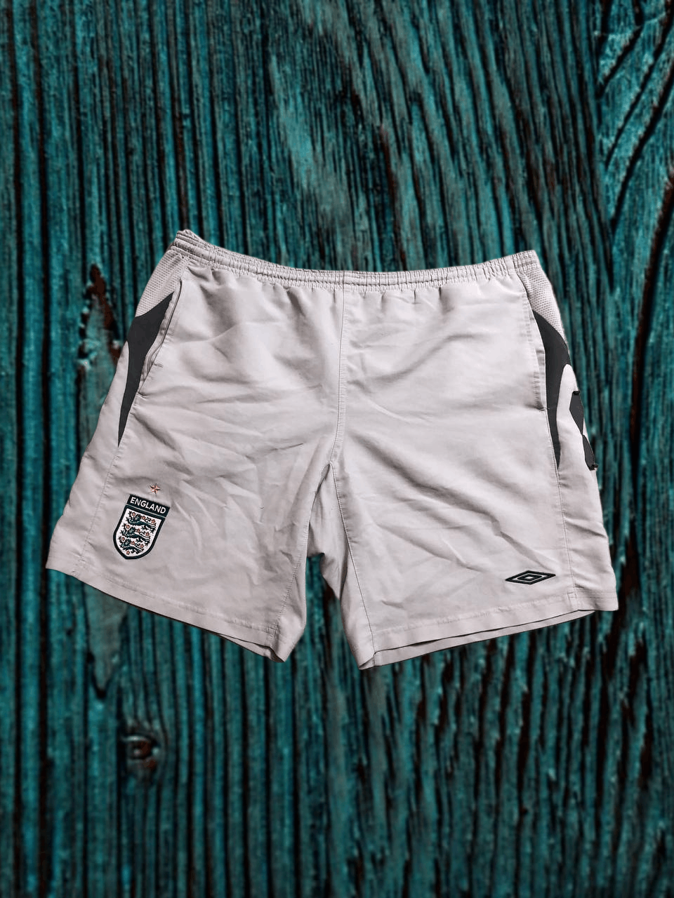 Umbro Vintage Umbro England Vintage Mens Shorts Size US 38 / EU 54 - 1 Thumbnail