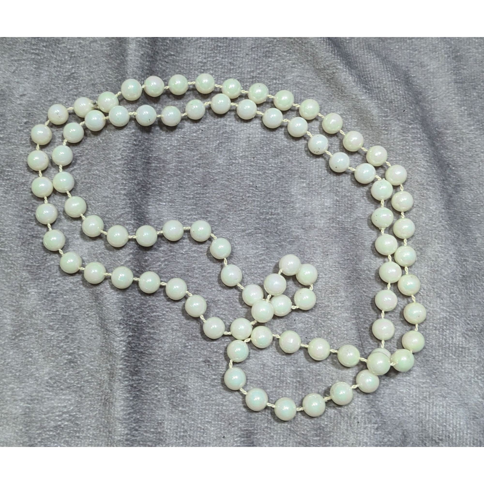 Other Iridescent White Faux Pearl Beaded Necklace Size ONE SIZE - 5 Thumbnail