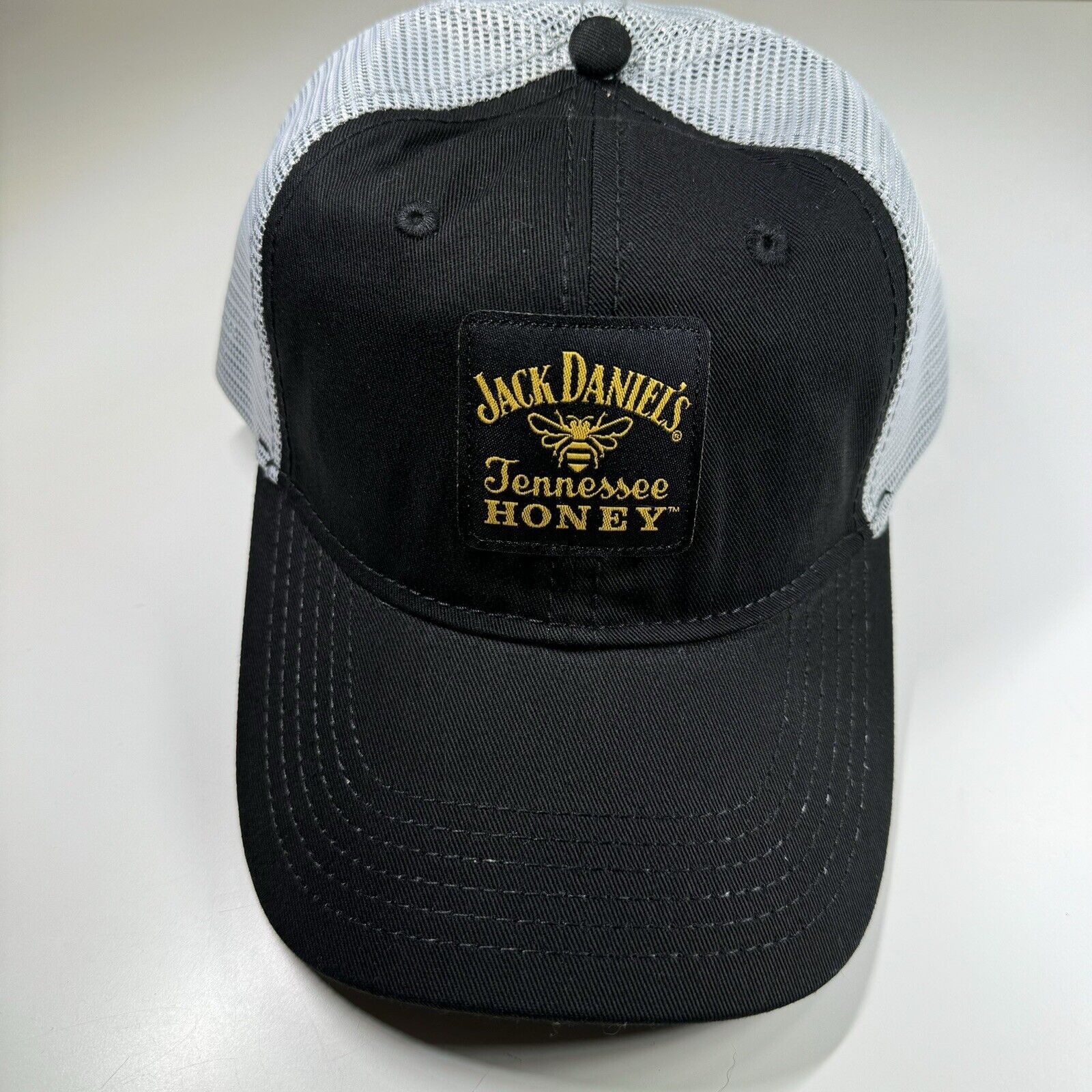 Other JACK DANIELS Tennessee Honey Snapback Trucker Adjustable Cap Size ONE SIZE - 1 Thumbnail