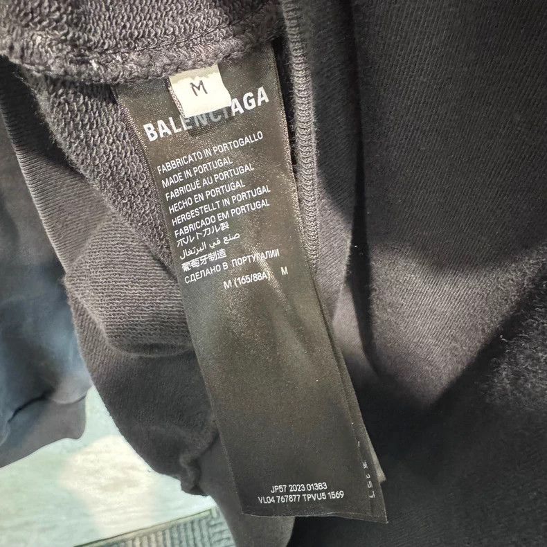 Balenciaga Balenciaga Letter Printed Casual Hooded Long Sleeve Sweats Size US M / EU 48-50 / 2 - 6 Thumbnail