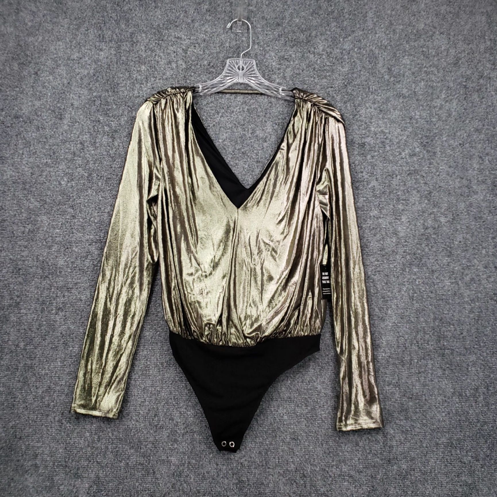 Express Express Bodysuit Womens S Gold Metallic V Neck Long Sleeve Thong Sexy One Piece Top Hat? Size S / US 4 / IT 40 - 2 Thumbnail