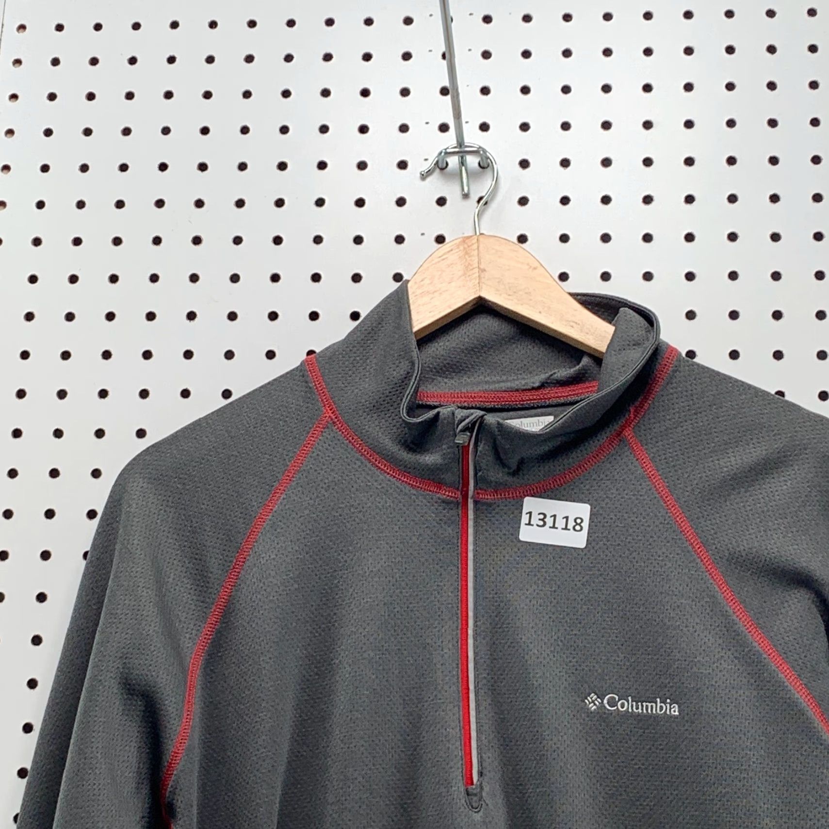 Vintage Columbia Mens 1/4 Training Long Sleeve Gray Red Size L Pullover Logo Knit Crew Neck Sweatshirt Shirt Size US L / EU 52-54 / 3 - 2 Thumbnail