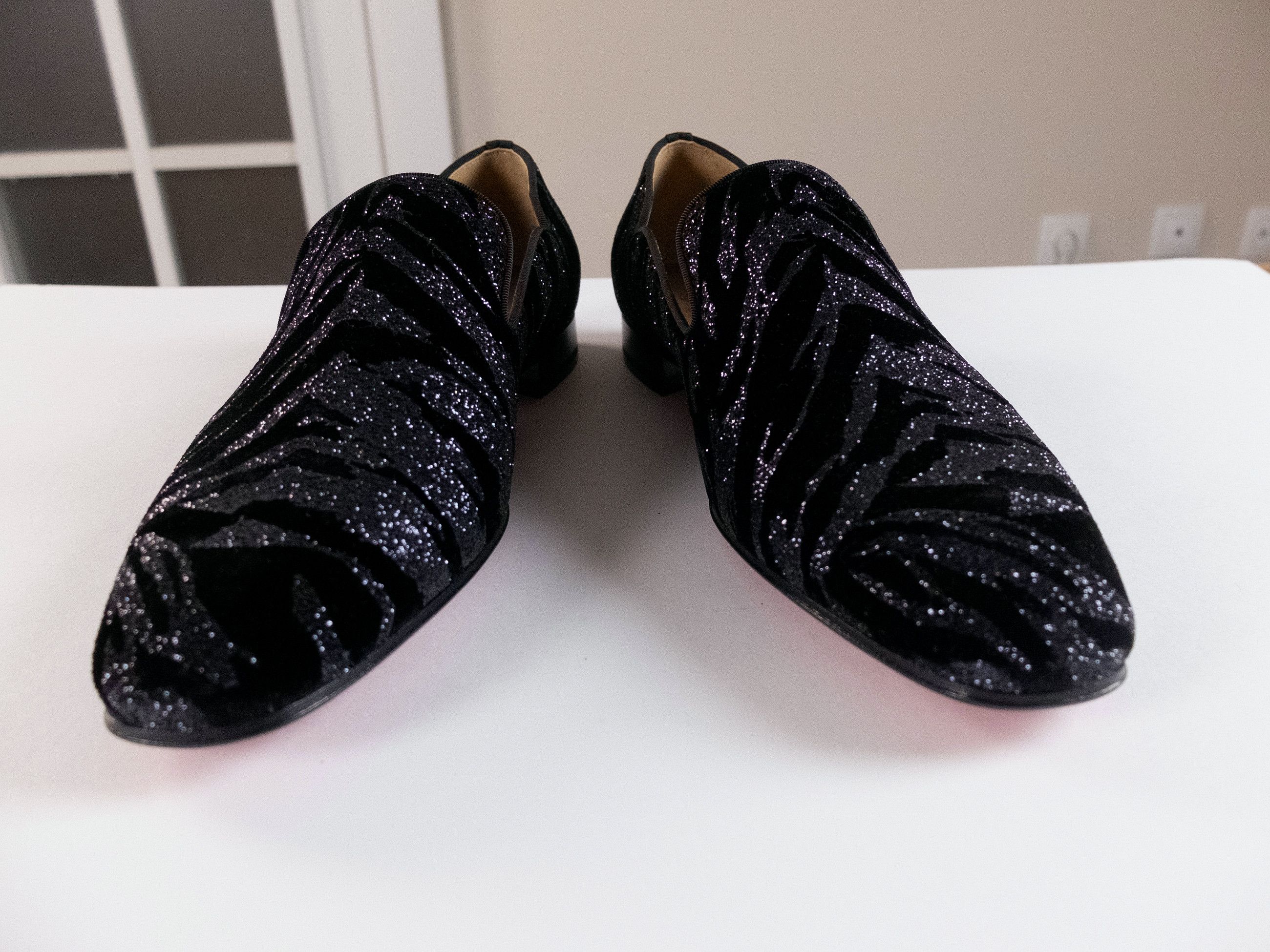 Christian Louboutin CHRISTIAN LOUBOUTIN Dandy Chick black velvet loafers glitter Size US 9 / EU 42 - 5 Thumbnail