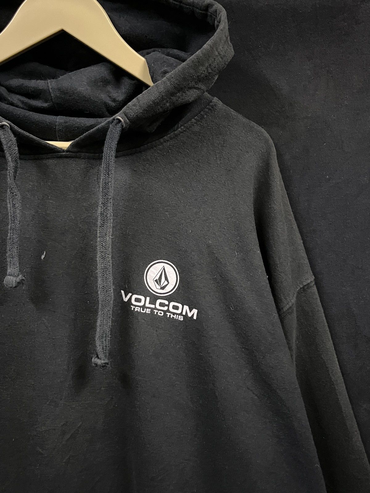 Volcom Vintage 90s Volcom Skate Black Hoodie Size US XL / EU 56 / 4 - 7 Thumbnail