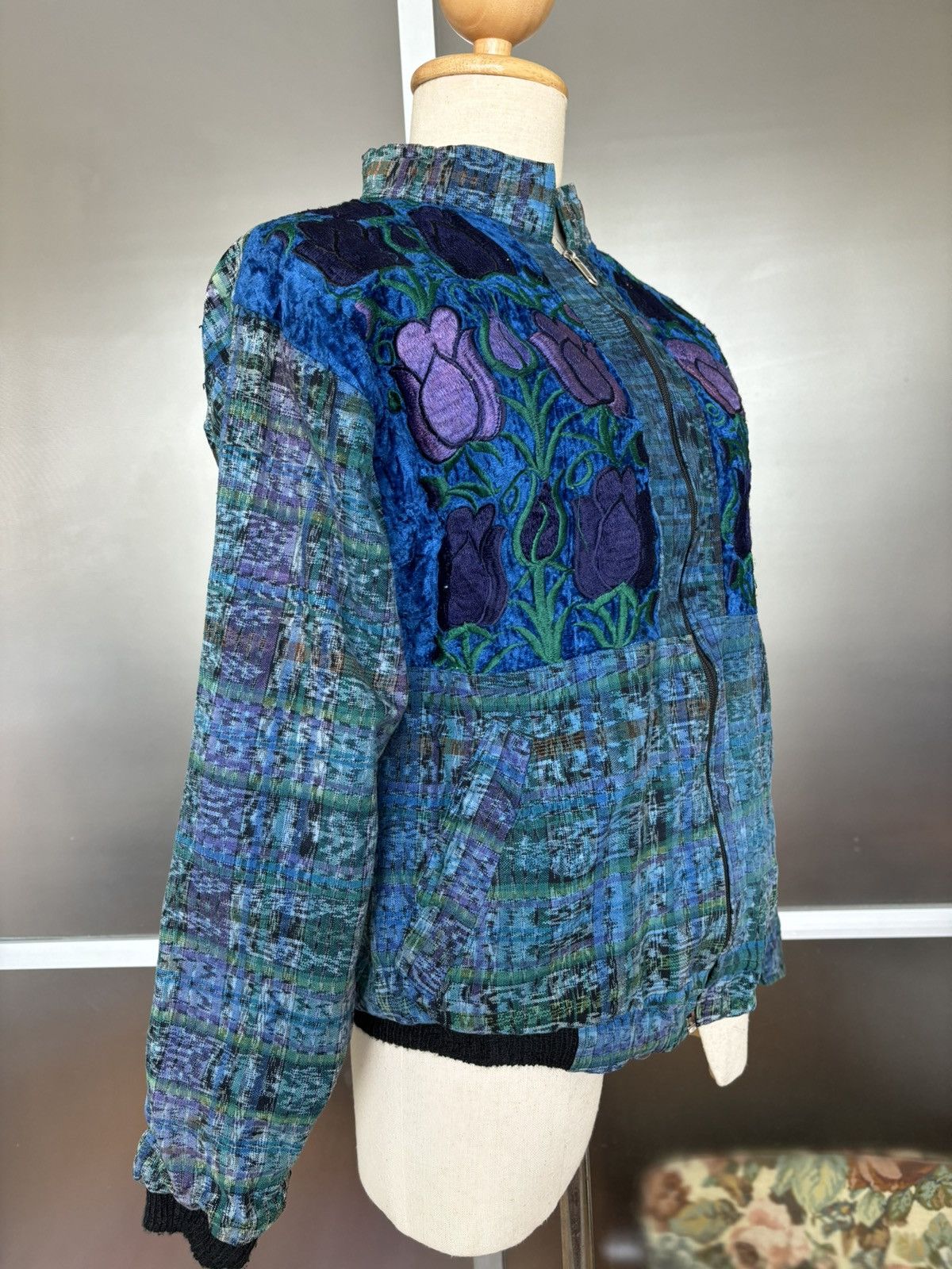 Vintage Vintage Guatemala Embroidered Bomber Jacket Size M / US 6-8 / IT 42-44 - 8 Thumbnail