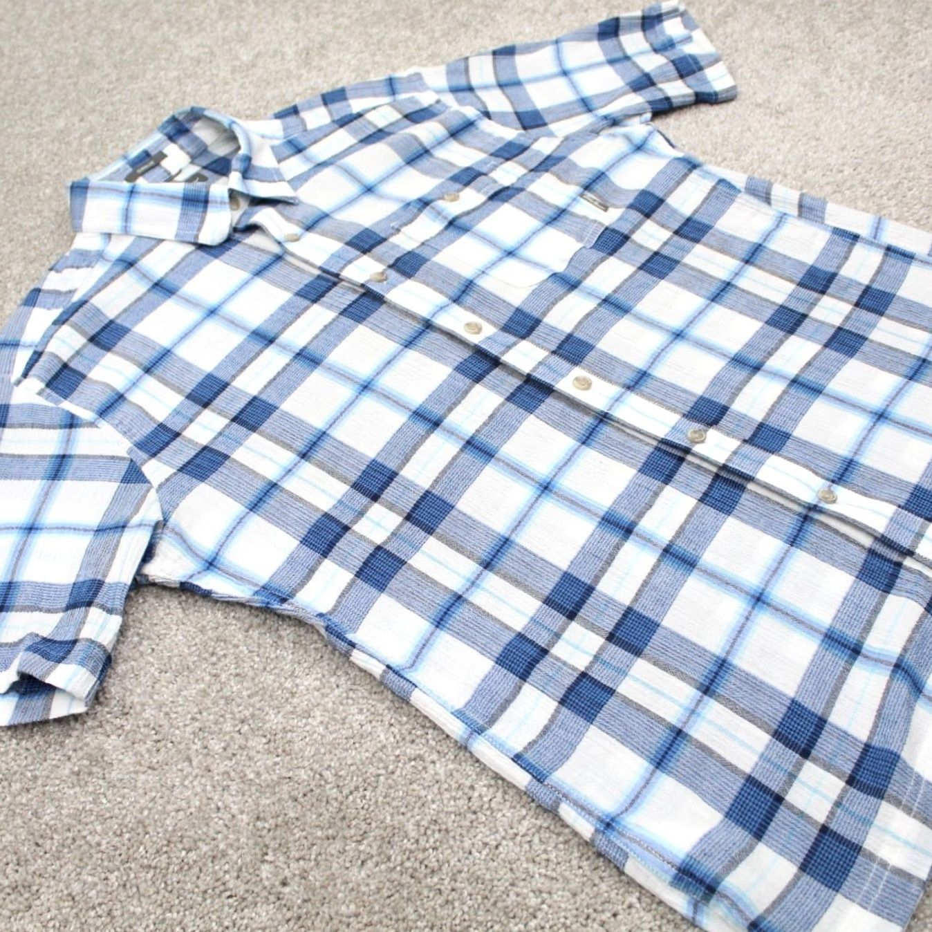 Eddie Bauer Eddie Bauer Seersucker Shirt Mens Large Blue/White Classic Fit Cotton S/S Button-Up Shirt Size US L / EU 52-54 / 3 - 5 Thumbnail