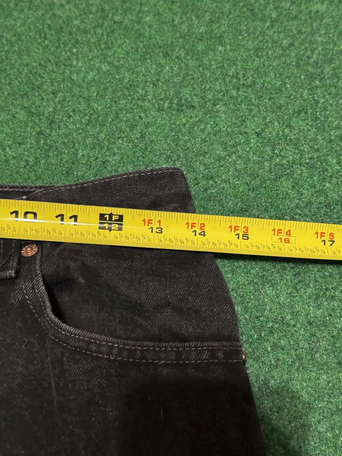 Levi's Vintage Clothing Vintage 90s Levi’s 550 Black Relaxed Fit Taper 28x32 Jeans Size 30" / US 8 / IT 44 - 6 Thumbnail