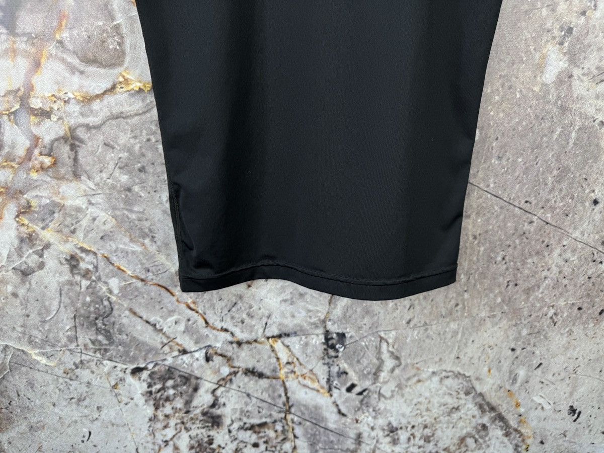 Under Armour Men's Under Armour Thermal T-Shirt Without Sleeves Size L Size US L / EU 52-54 / 3 - 13 Thumbnail