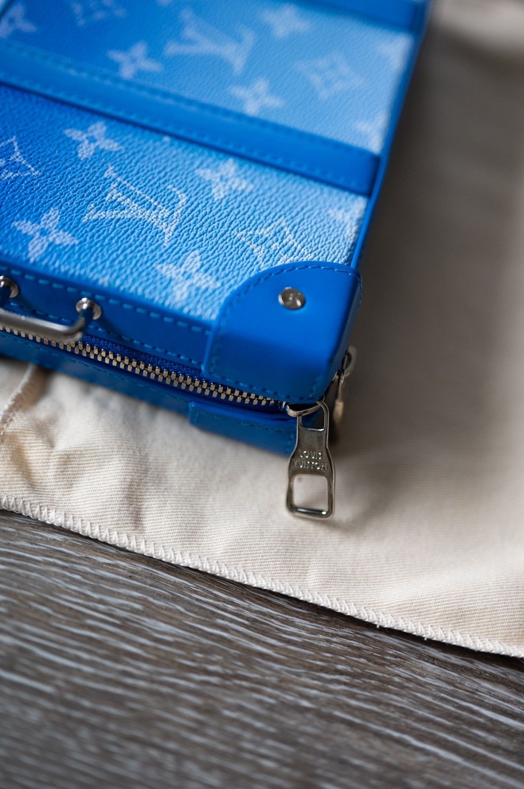 Louis Vuitton Louis Vuitton Monogram Clouds Soft Trunk Wallet Size ONE SIZE - 13 Thumbnail