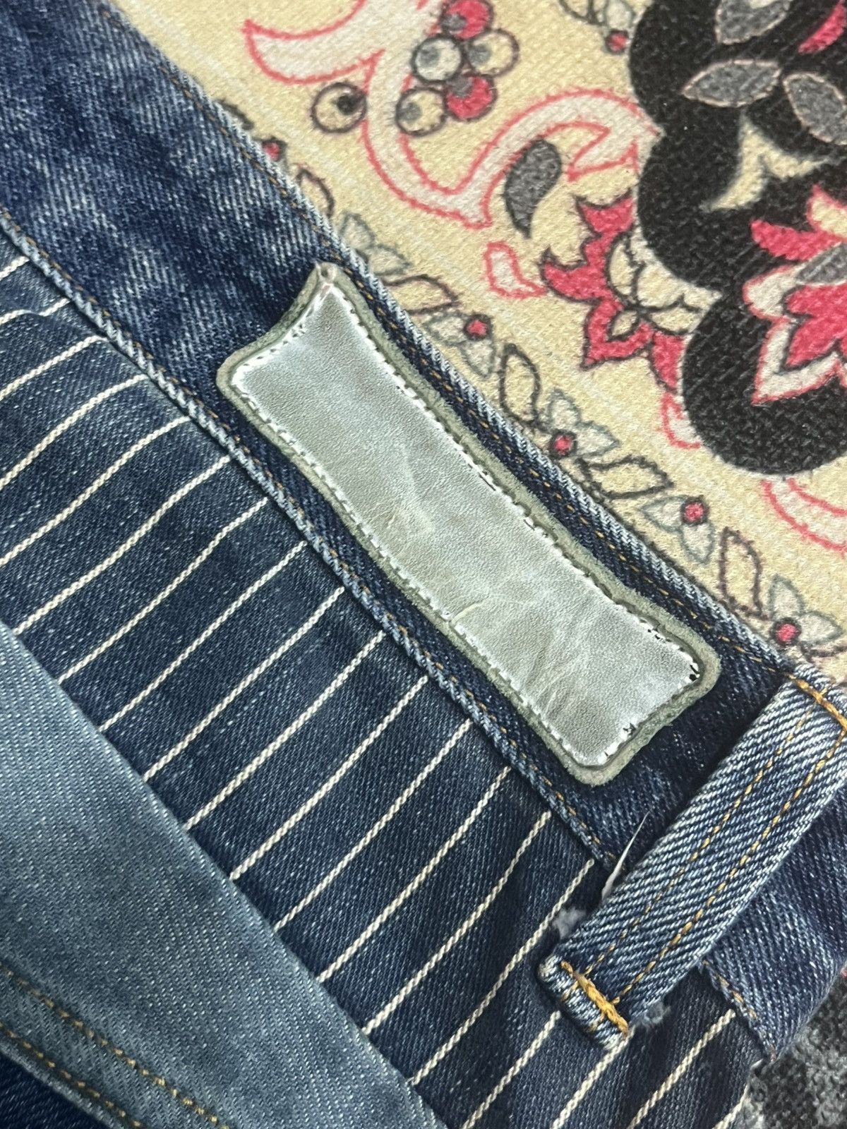 Diet Butcher Slim Skin Diet Butcher Slim Skin Upcycled Reworked Straight Fit Jeans Size US 32 / EU 48 - 8 Thumbnail