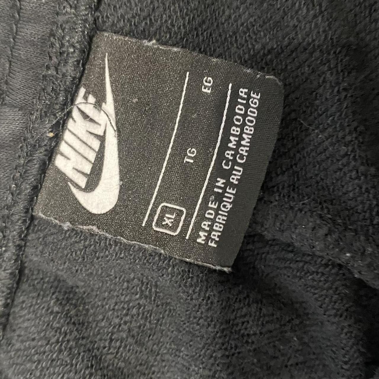 Nike Black Nike Sweatpants with drawstring waist Size US 32 / EU 48 - 3 Thumbnail