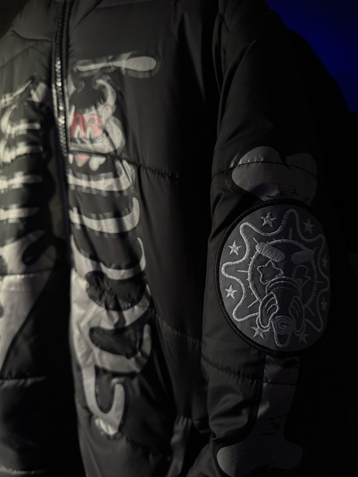 Glo Gang RARE glo gang skeleton reflective halloween puffer jacket Size US S / EU 44-46 / 1 - 2 Thumbnail