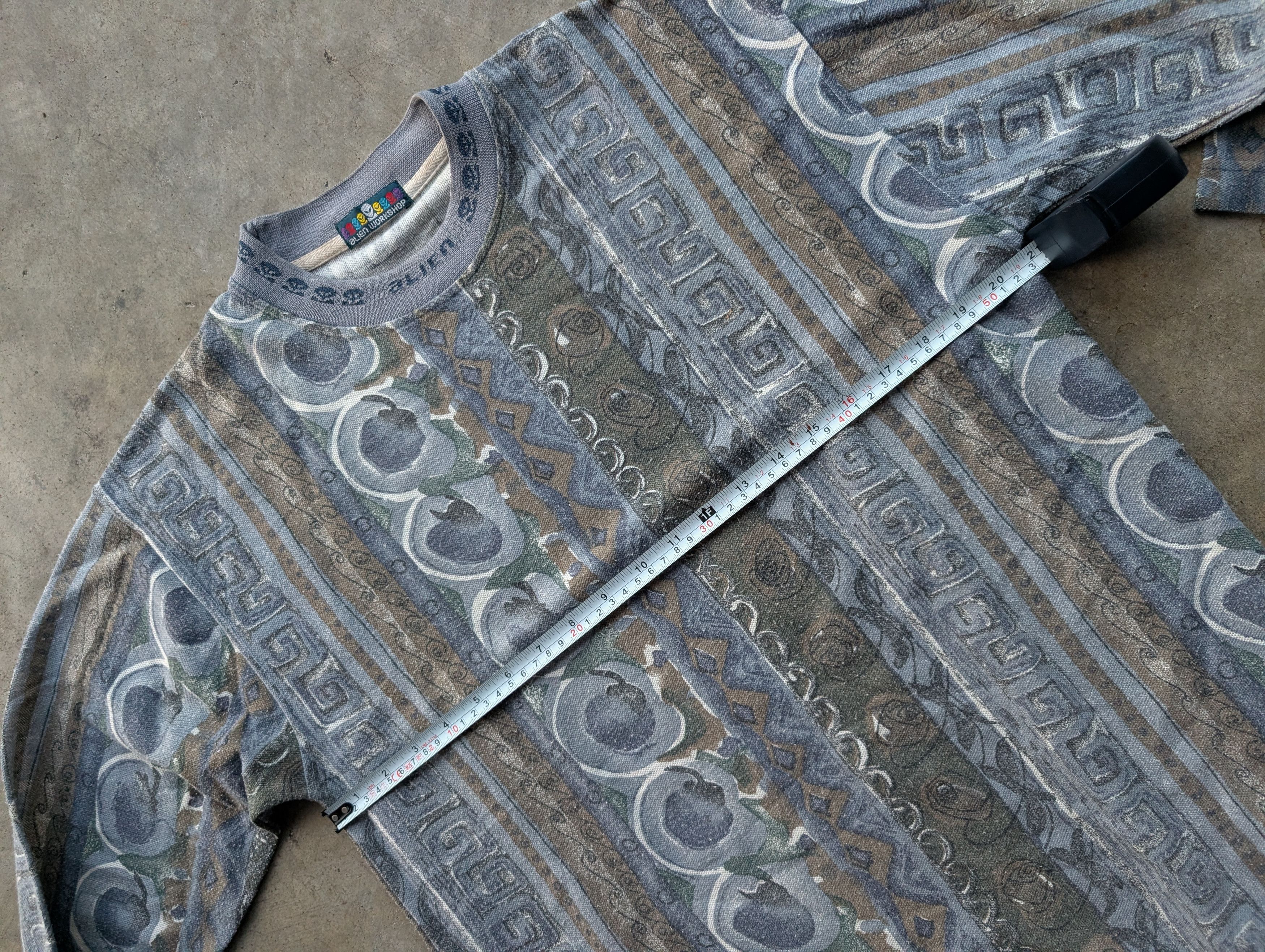Alien Workshop Alien Workshop 90s aztec aop vintage skate long sleeve shirt Size US L / EU 52-54 / 3 - 5 Thumbnail