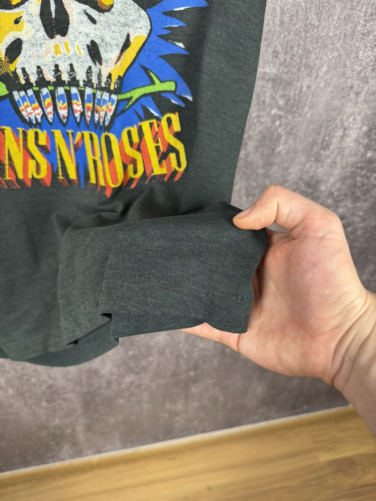 Vintage Vintage 90s Guns n Roses single stitch graphic t shirt tee Size US M / EU 48-50 / 2 - 6 Thumbnail