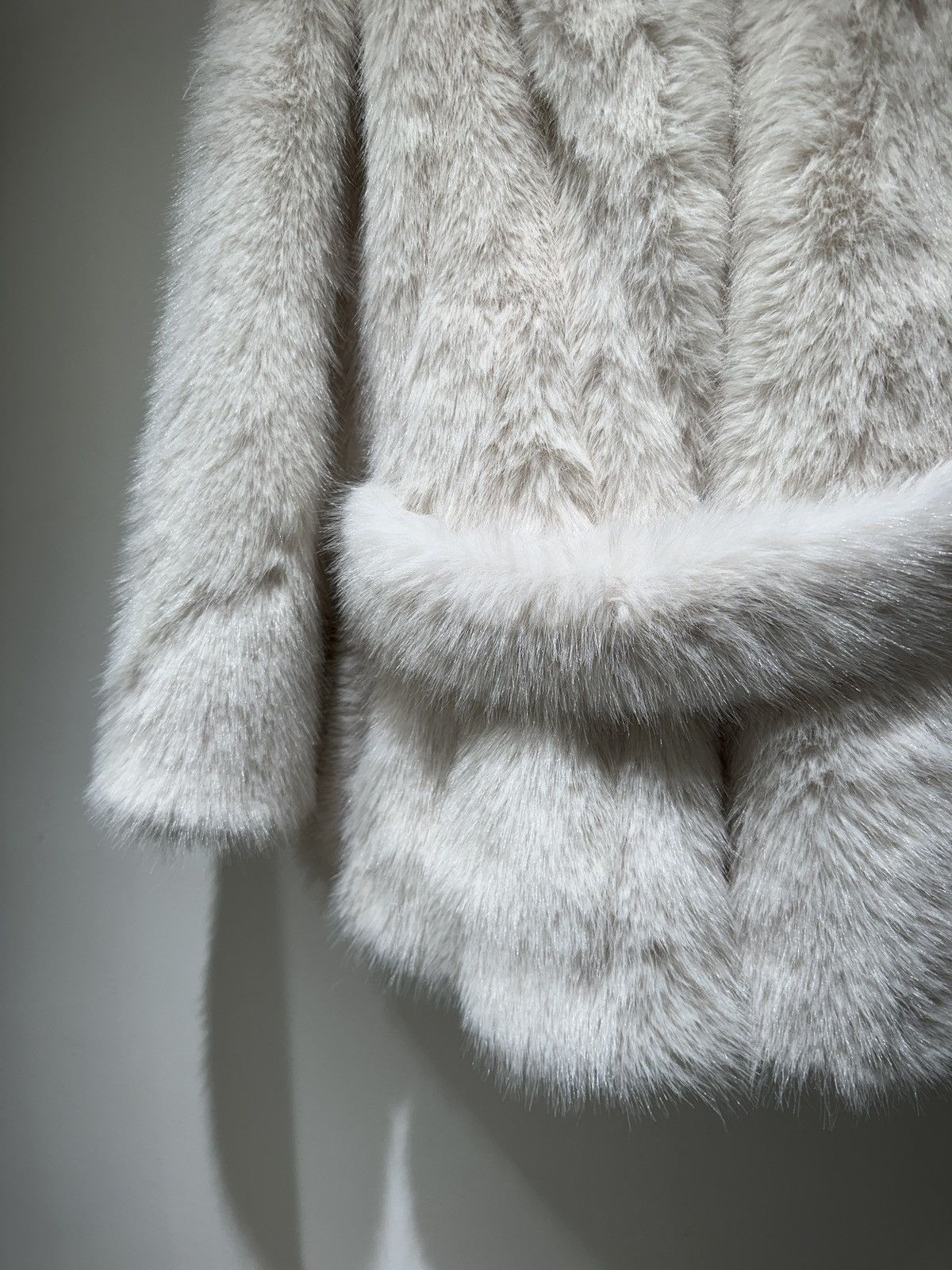 Balenciaga Balenciaga Faux Fur Coat Size XXS / US 00 / IT 34 - 3 Thumbnail