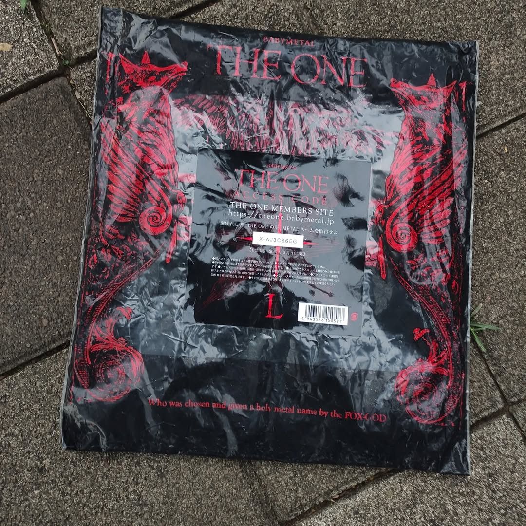 Band Tees BABYMETAL The One 2019 Brand New Tee Size US L / EU 52-54 / 3 - 3 Thumbnail