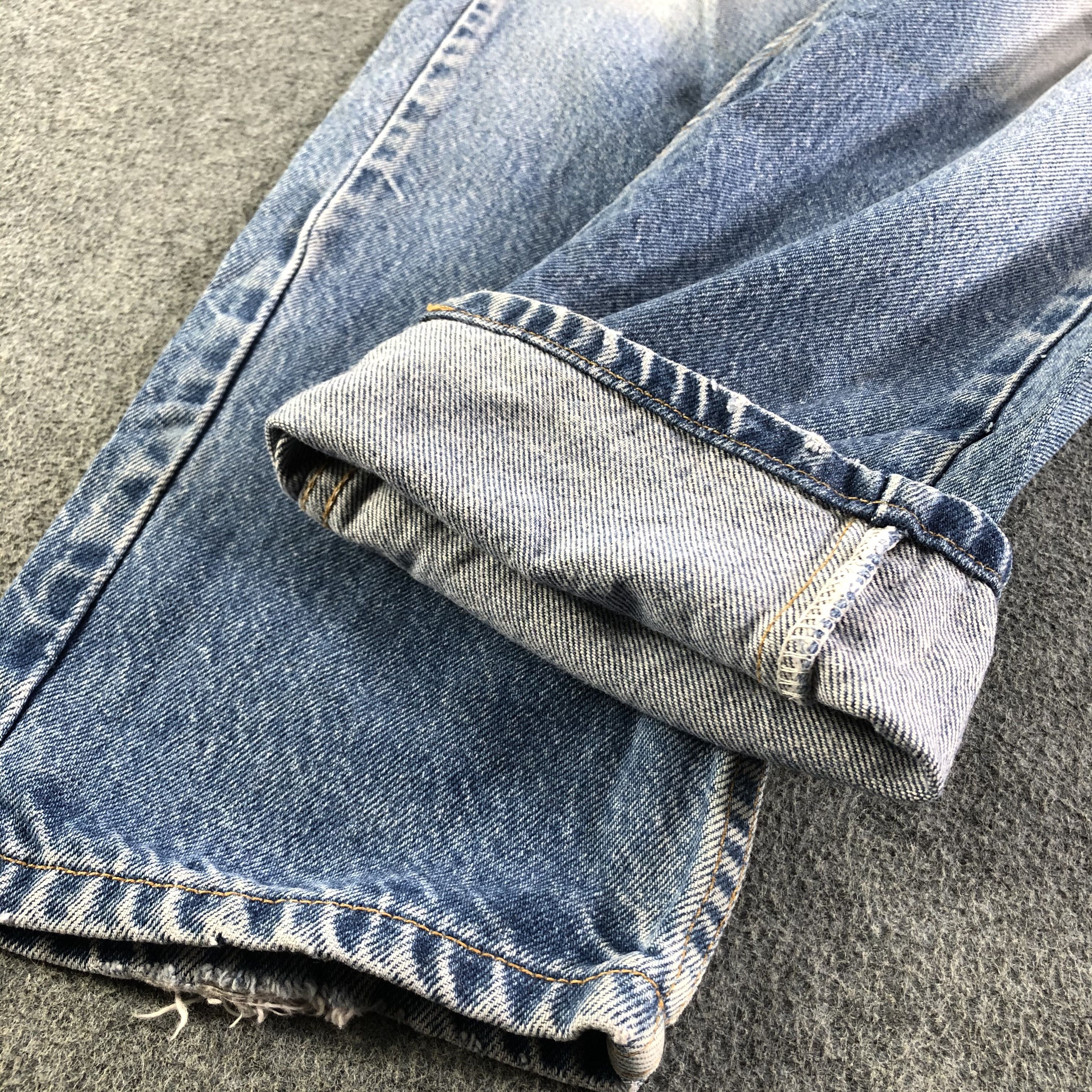 Levi's Vintage 90s Blue Wash Levis 505 Jeans-J3052 Size US 34 / EU 50 - 7 Thumbnail