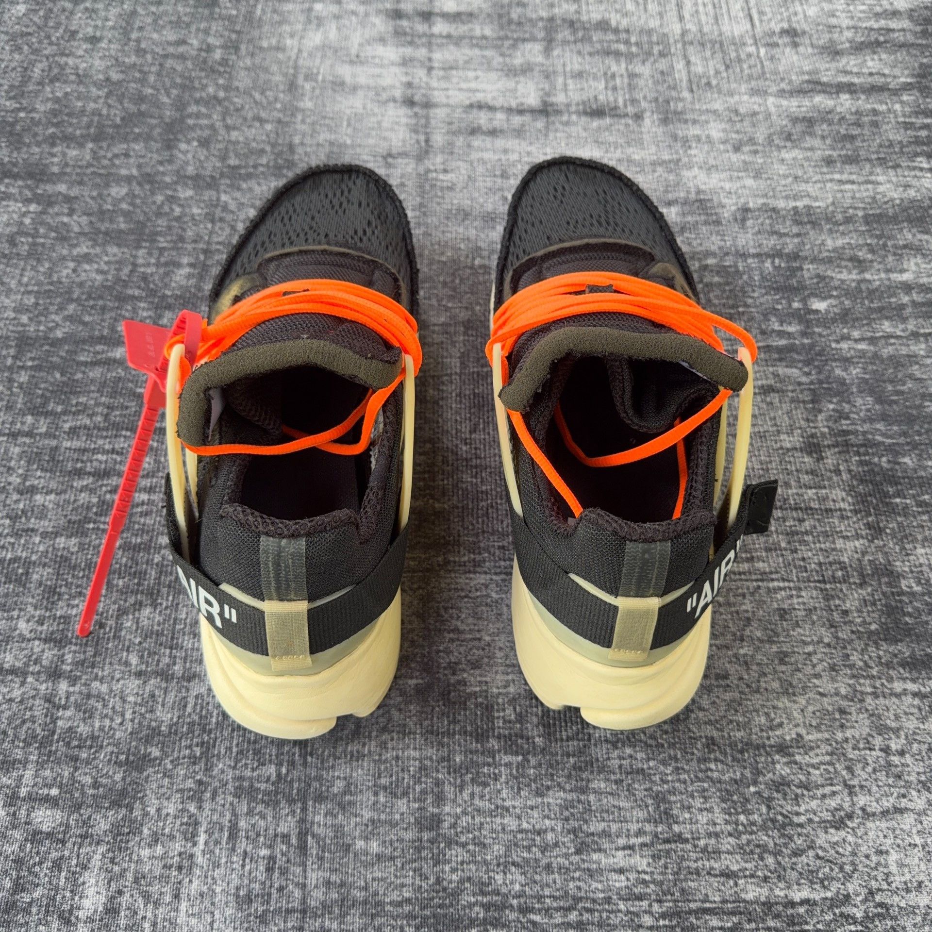 Nike Nike x Off-White Air Presto OG Size US 10 / EU 43 - 3 Thumbnail