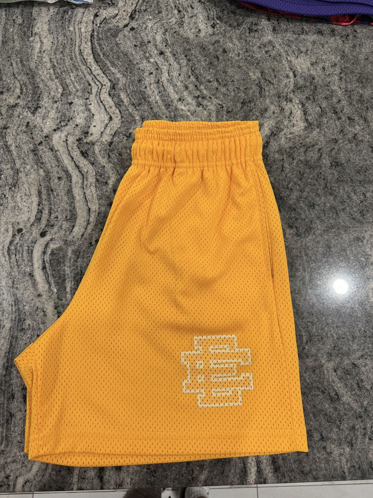 Eric Emanuel Eric Emanuel Yellow Gold shorts Size US 32 / EU 48 - 1 Thumbnail