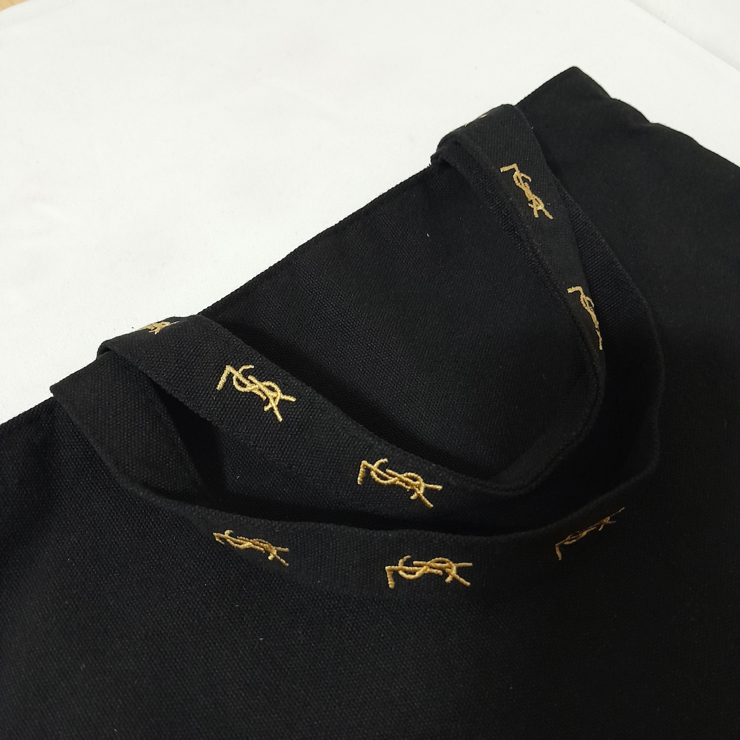 Yves Saint Laurent Yves Saint Laurent Black Canvas Tote Bag Size ONE SIZE - 2 Thumbnail
