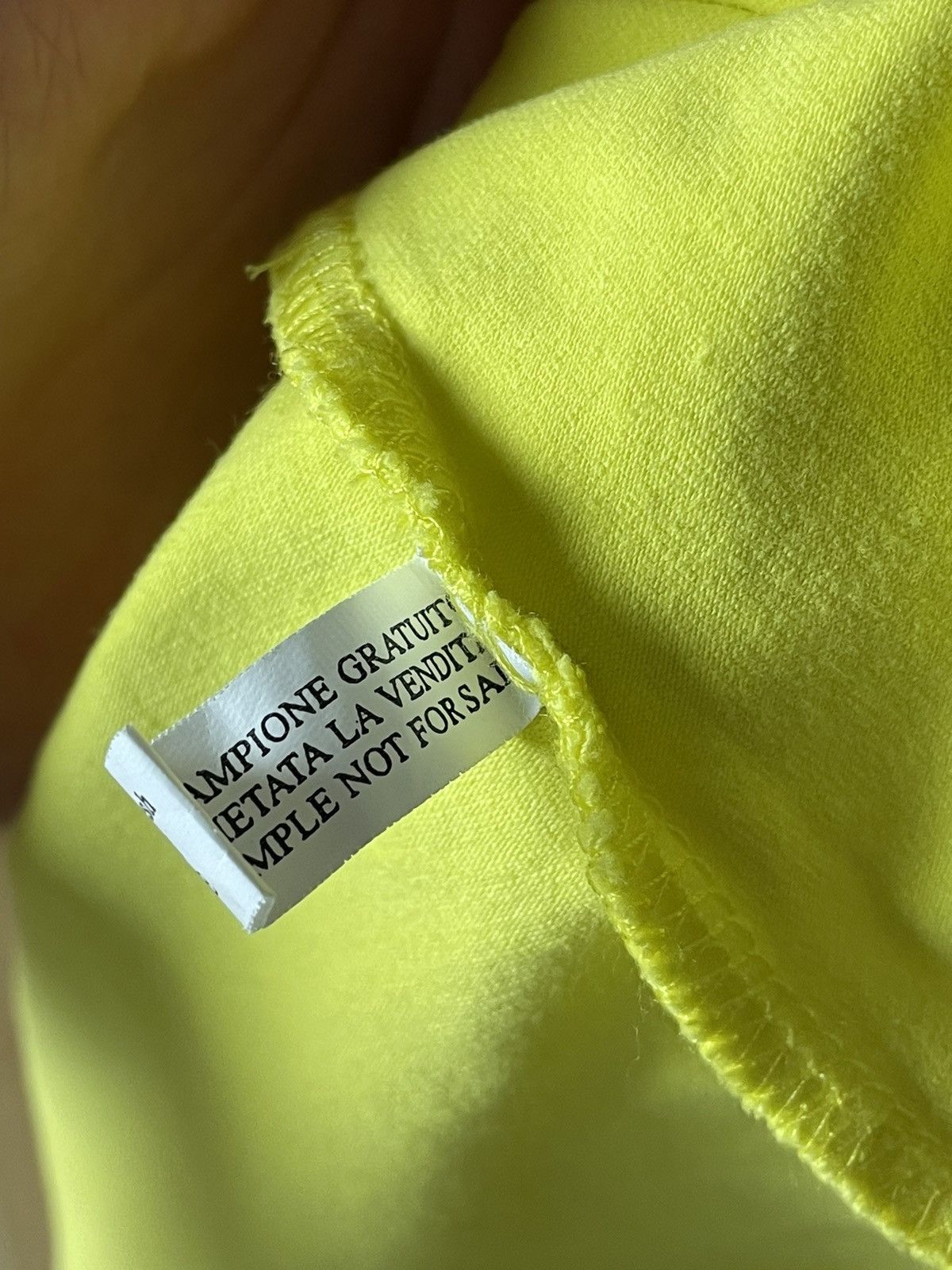Versace × Vintage Versace Parfums line yellow diamond Y2K vintage t shirt Size M / US 6-8 / IT 42-44 - 19 Thumbnail