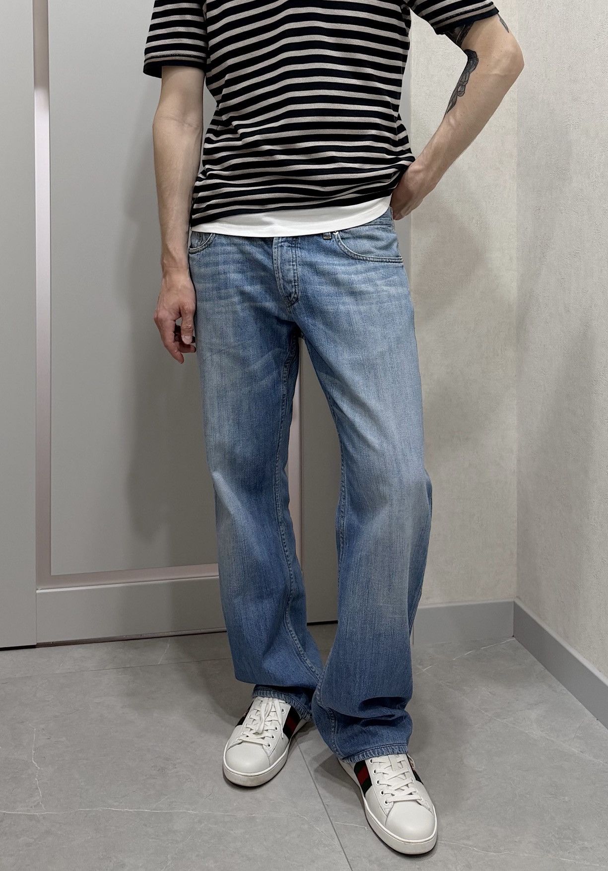 Prada PRADA SS 2008 Flared Distressed Blue Denim Jeans Nettspend Size US 34 / EU 50 - 2 Thumbnail