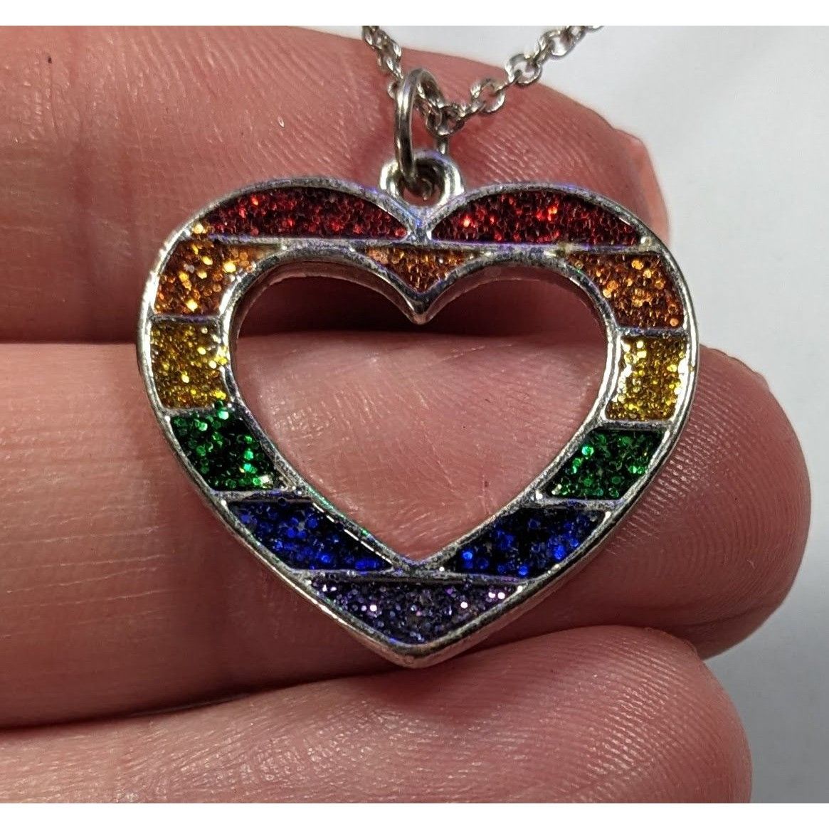 Other Claires Y2K Rainbow Glitter Open Heart Necklace Size ONE SIZE - 4 Thumbnail