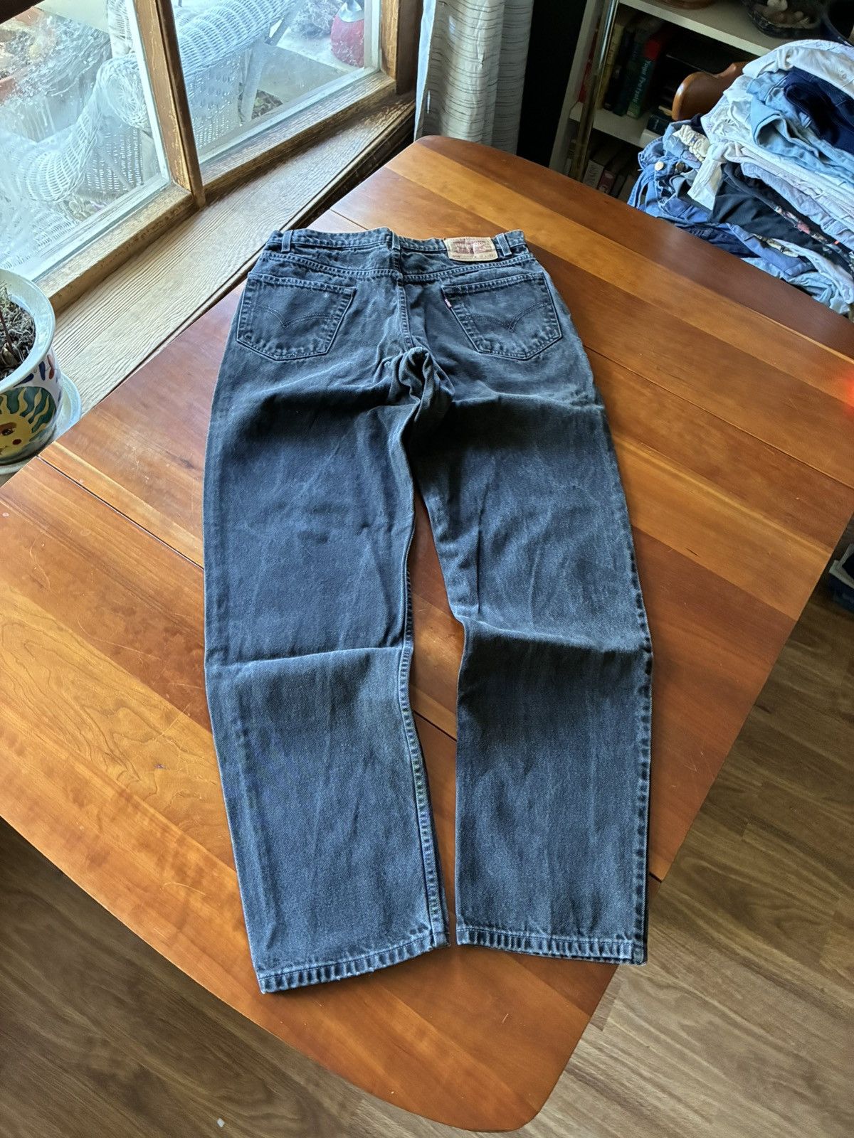 Levi's Vintage 90s Levis 550 baggy black denim jeans Size US 33 - 2 Thumbnail