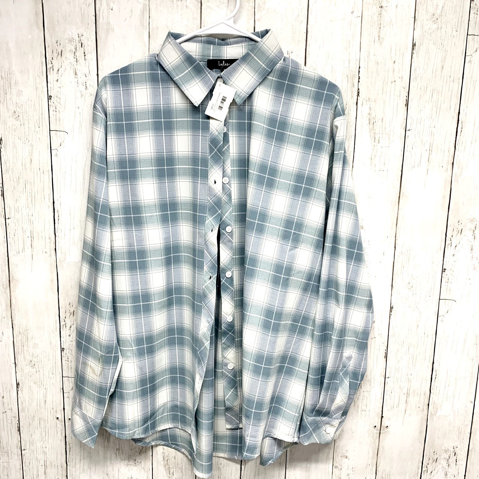 Other Lulus Shirt Medium Button Down Long Sleeve Plaid Polyester Size M / US 6-8 / IT 42-44 - 1 Thumbnail