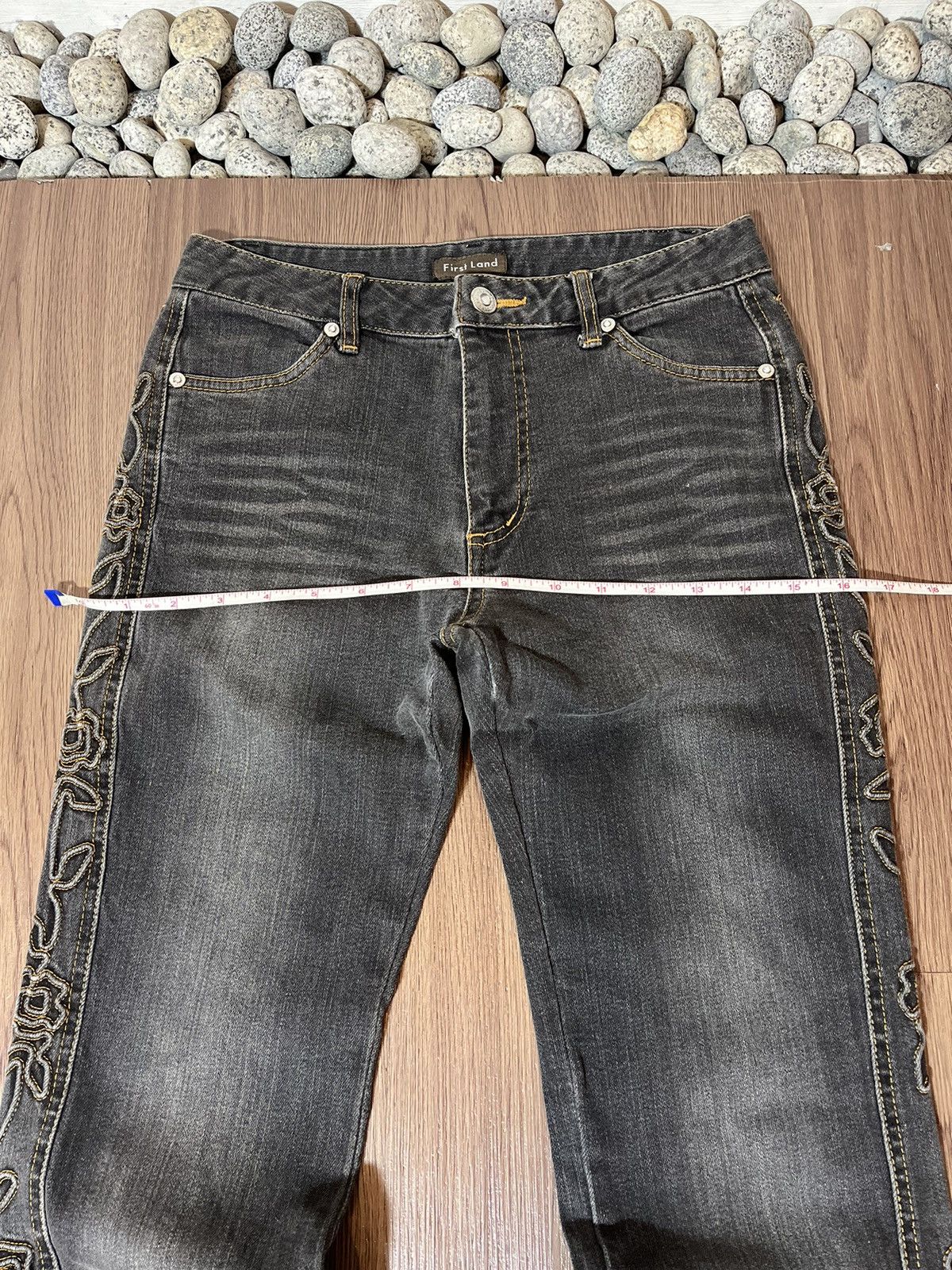 Hysteric Glamour × If Six Was Nine × Japanese Brand Jouer Aux Echecs japan floral embroidery flare denim Size US 27 - 11 Thumbnail