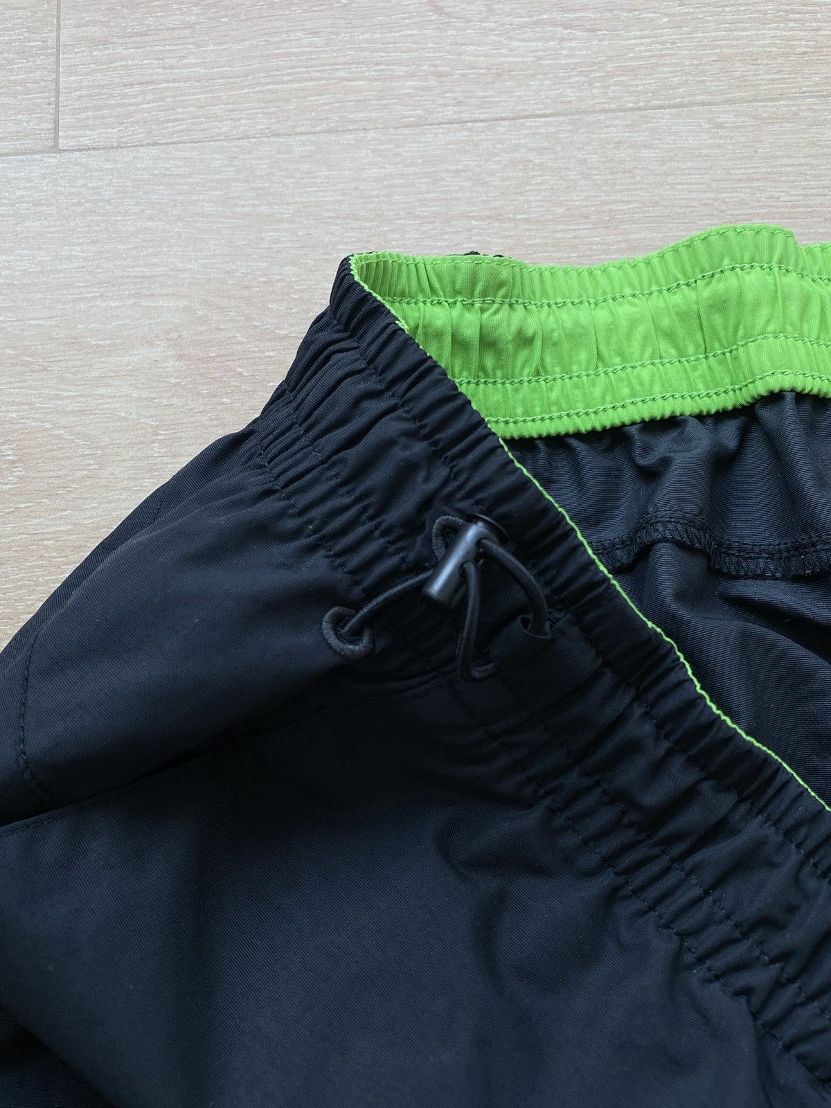Nike Vintage 2000’s Nike Shox 3/4 Shorts✨ Size US 34 / EU 50 - 5 Thumbnail