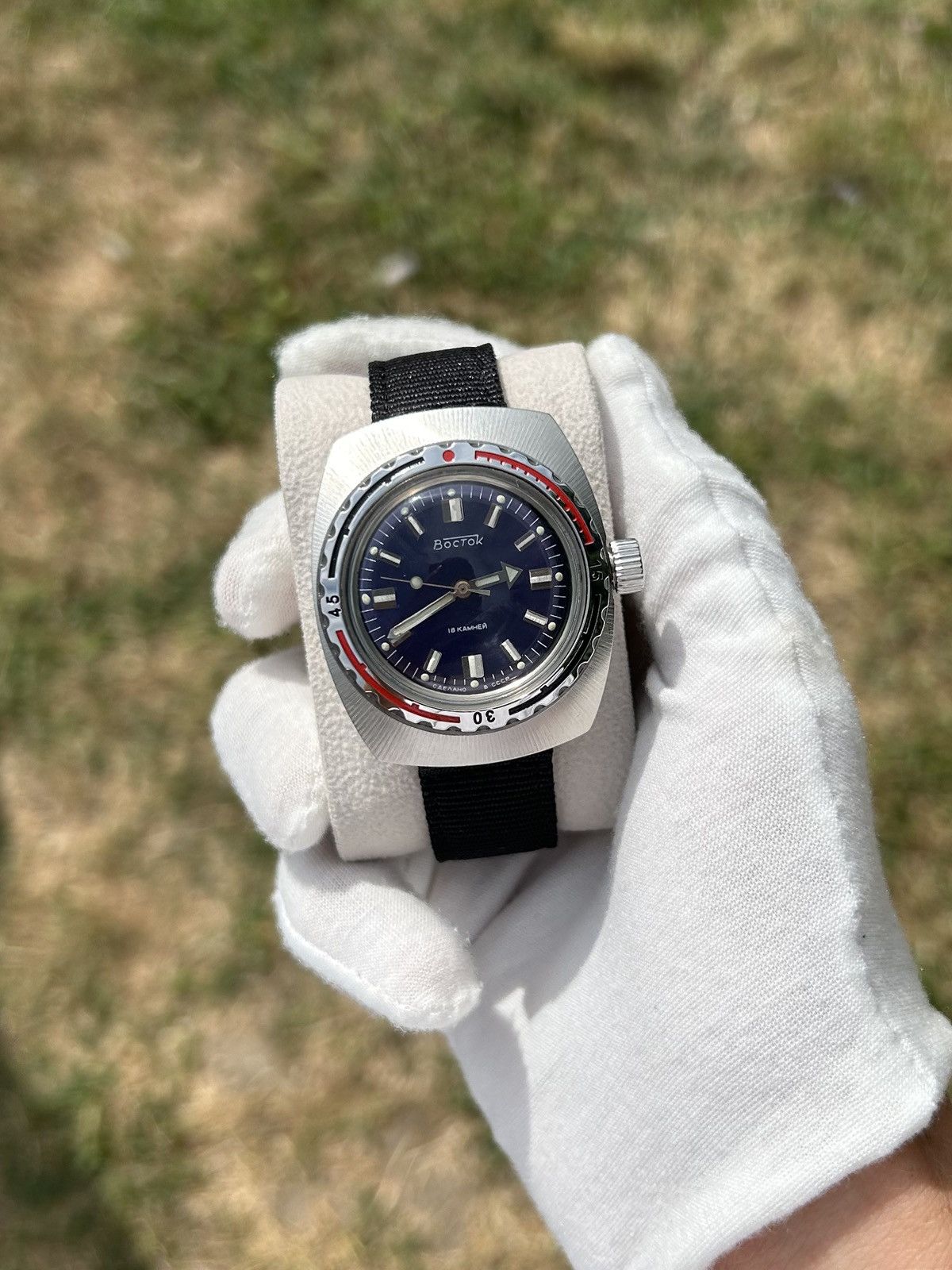 Vintage Vintage Watch Vostok Amphibia USSR Soviet Mechanical 1980s Size ONE SIZE - 1 Thumbnail