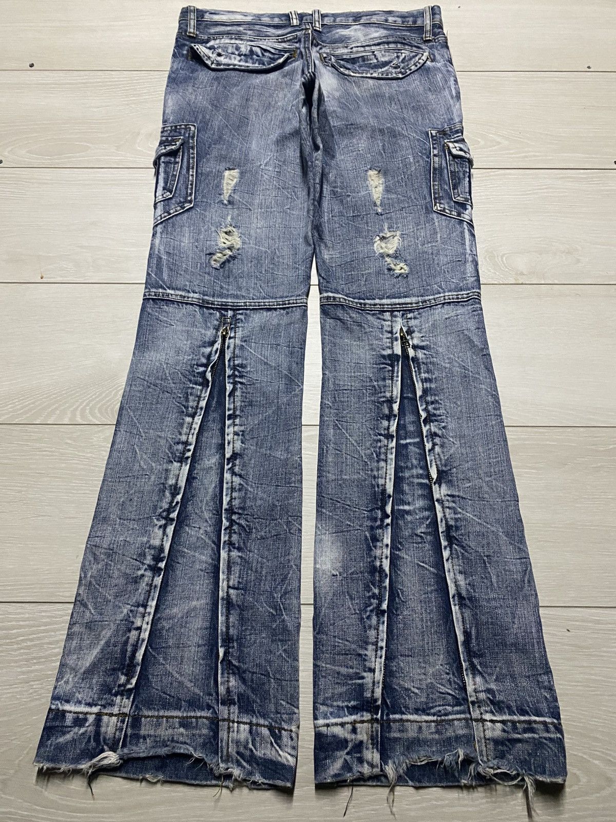 semanticdesign SemanticDesign Tactical Distressed Multipocket Flare Jeans Size US 32 / EU 48 - 2 Thumbnail