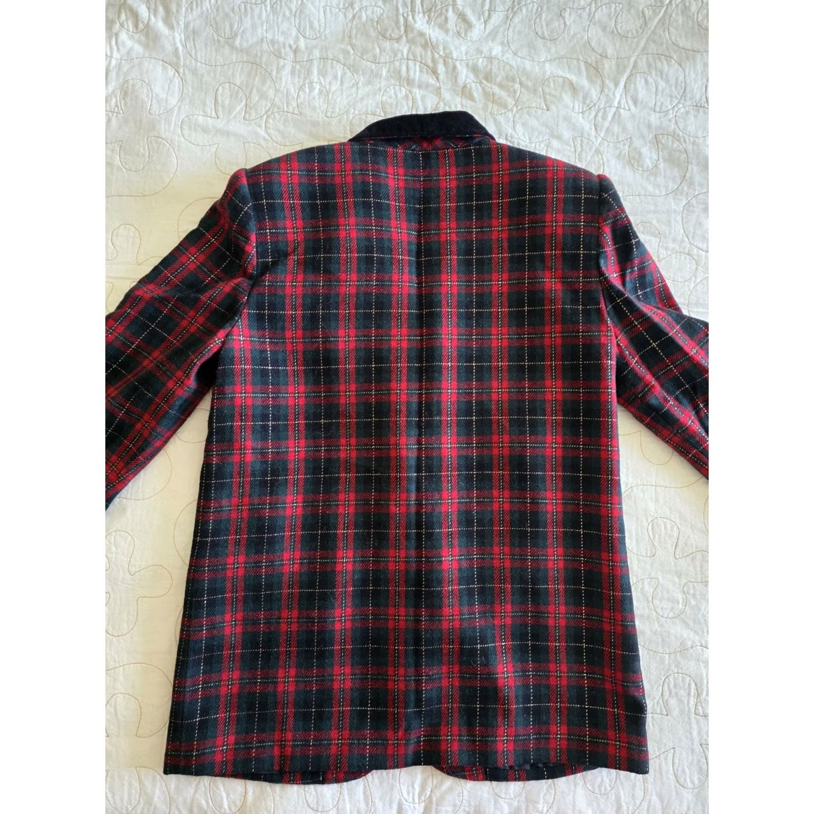 Vintage VINTAGE Sag Harbor Blazer Wool Plaid Red Black Velvet Collar 1990s Women Mens? Size L / US 10 / IT 46 - 6 Thumbnail
