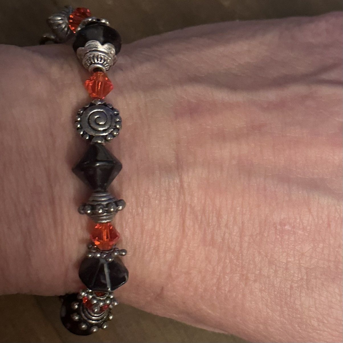 Other Jack o’ Lantern charm beaded toggle bracelet Size ONE SIZE - 4 Thumbnail