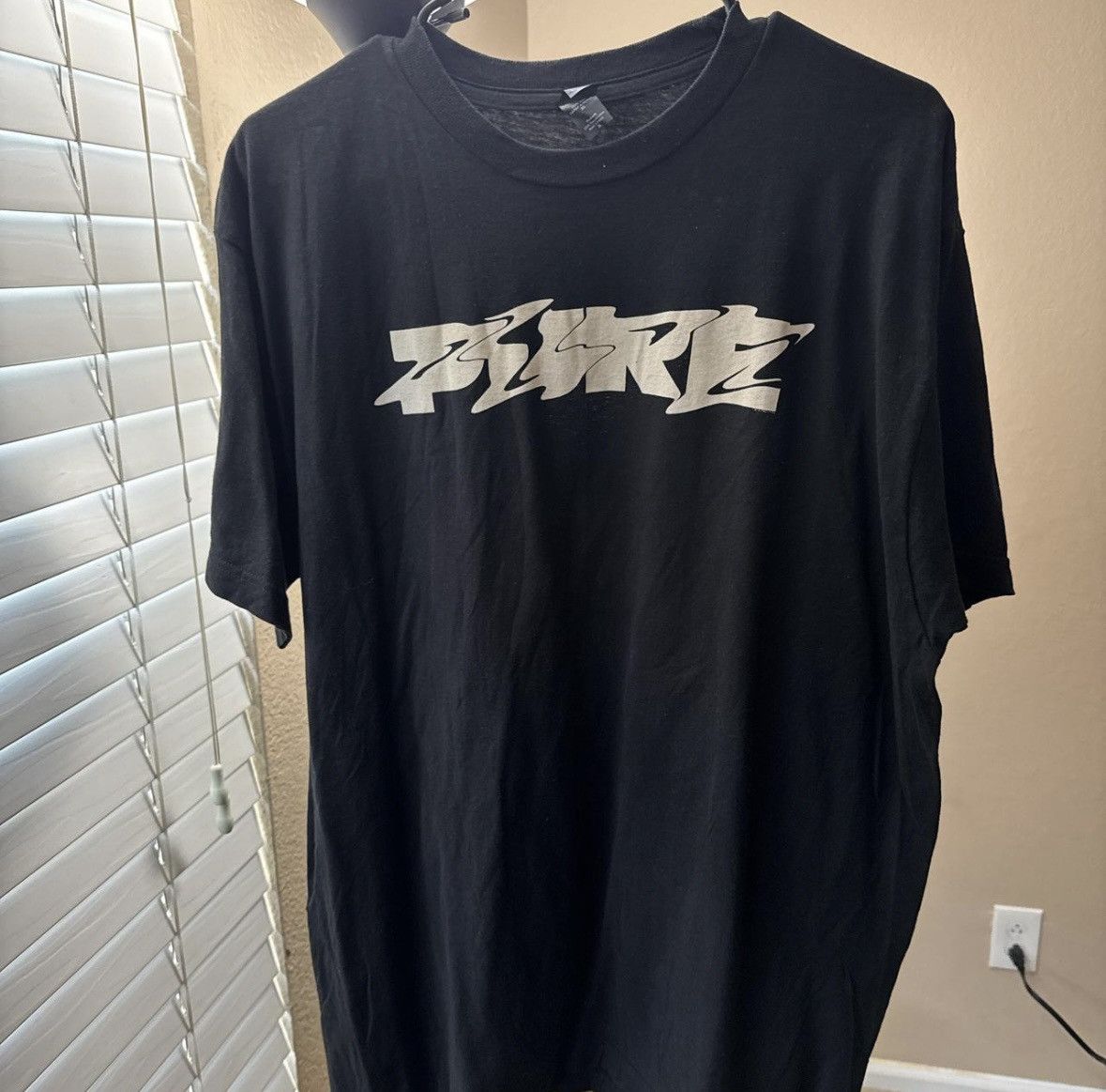 Band Tees Pure tee xl Size US XL / EU 56 / 4 - 2 Thumbnail