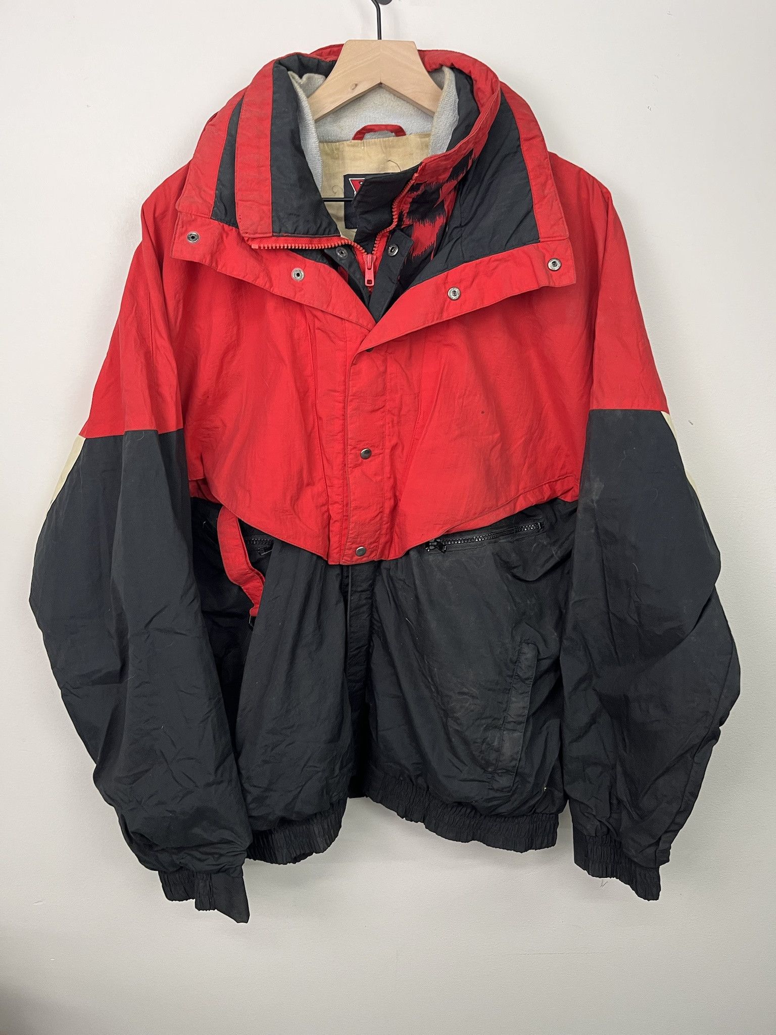 Vintage Vintage 90s Winston Cigarette Light Jacket Size XL Size US XL / EU 56 / 4 - 1 Thumbnail