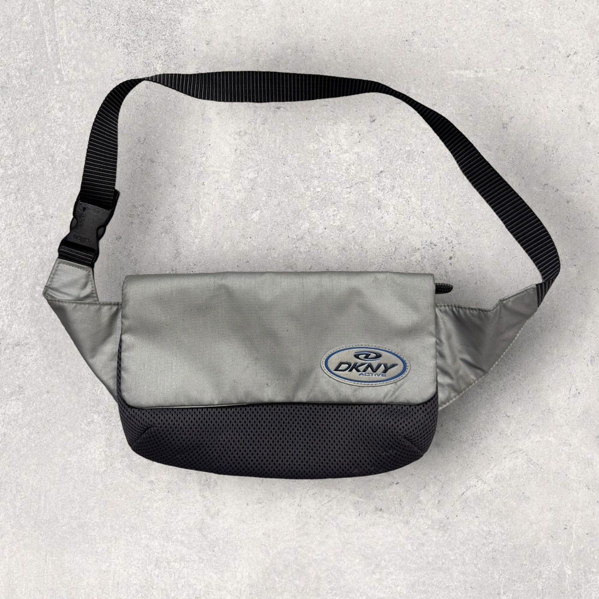 DKNY × Vintage Vintage DKNY Active bag Size ONE SIZE - 1 Thumbnail