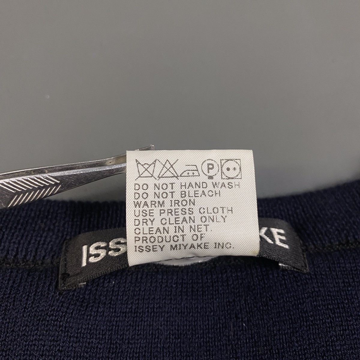 Issey Miyake Issey Miyake Raw Hem Wool Sweater Size US L / EU 52-54 / 3 - 4 Thumbnail