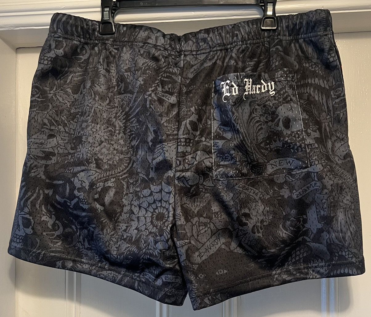 Ed Hardy Authentic Ed Hardy Cobra Flame mesh shorts size XL Size US 40 / EU 56 - 5 Thumbnail