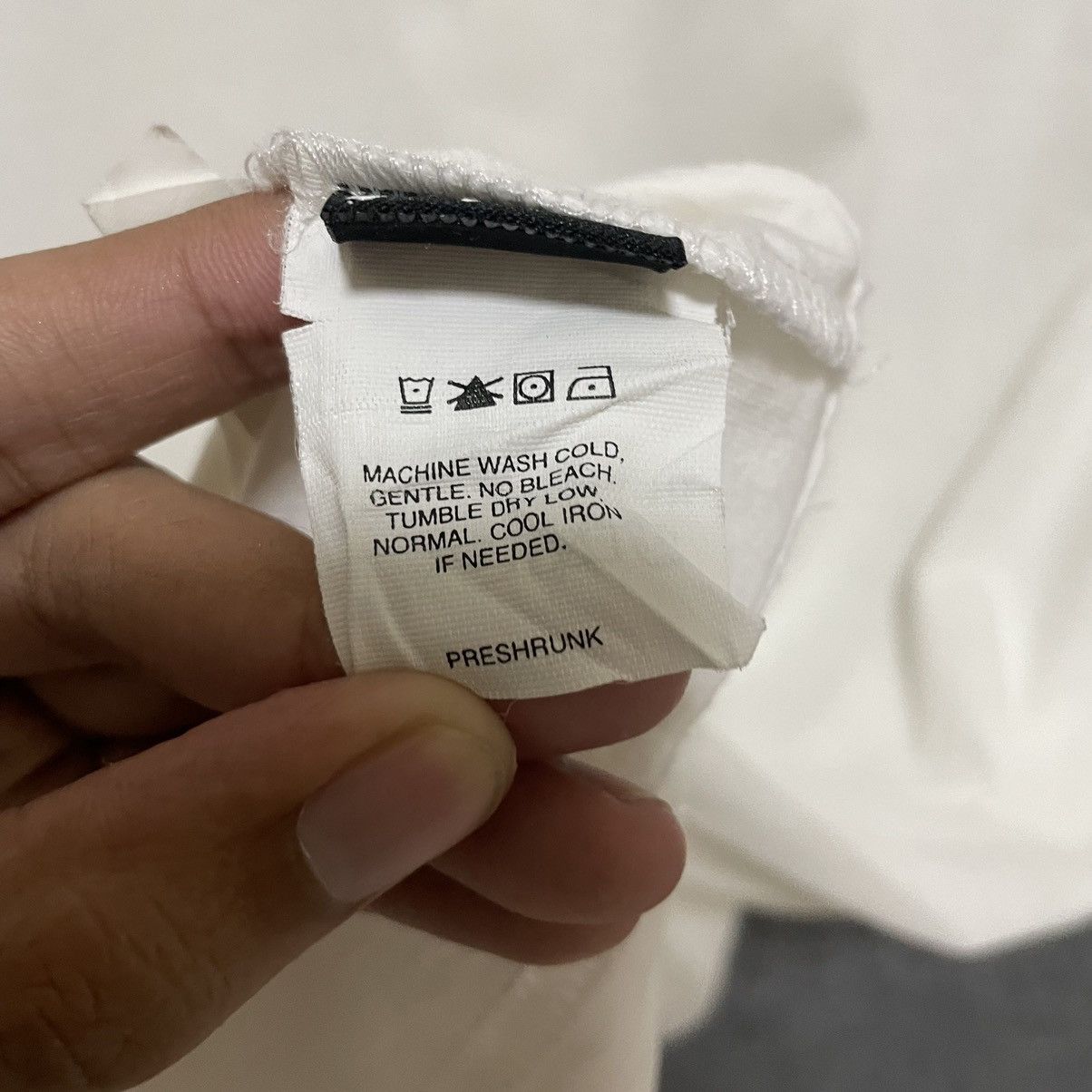 Oakley Y2K Oakley Embroidery Spell Out T Shirt Size US M / EU 48-50 / 2 - 6 Thumbnail