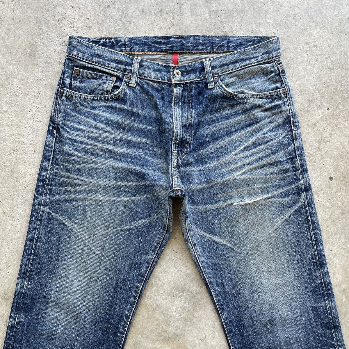 Japanese Brand Vintage Japanese Faded Distressed Jeans Denim Pants W34x30 Size US 34 / EU 50 - 4 Thumbnail