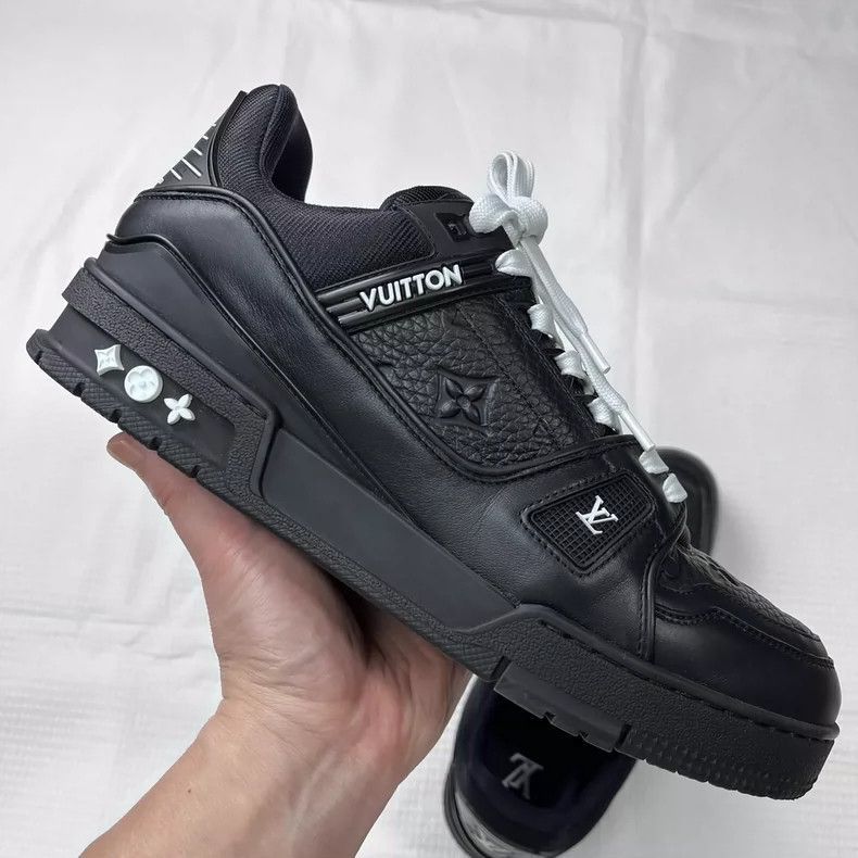 Louis Vuitton louis vuitton black leather sneakers-2507 Size US 7.5 / EU 40-41 - 3 Thumbnail