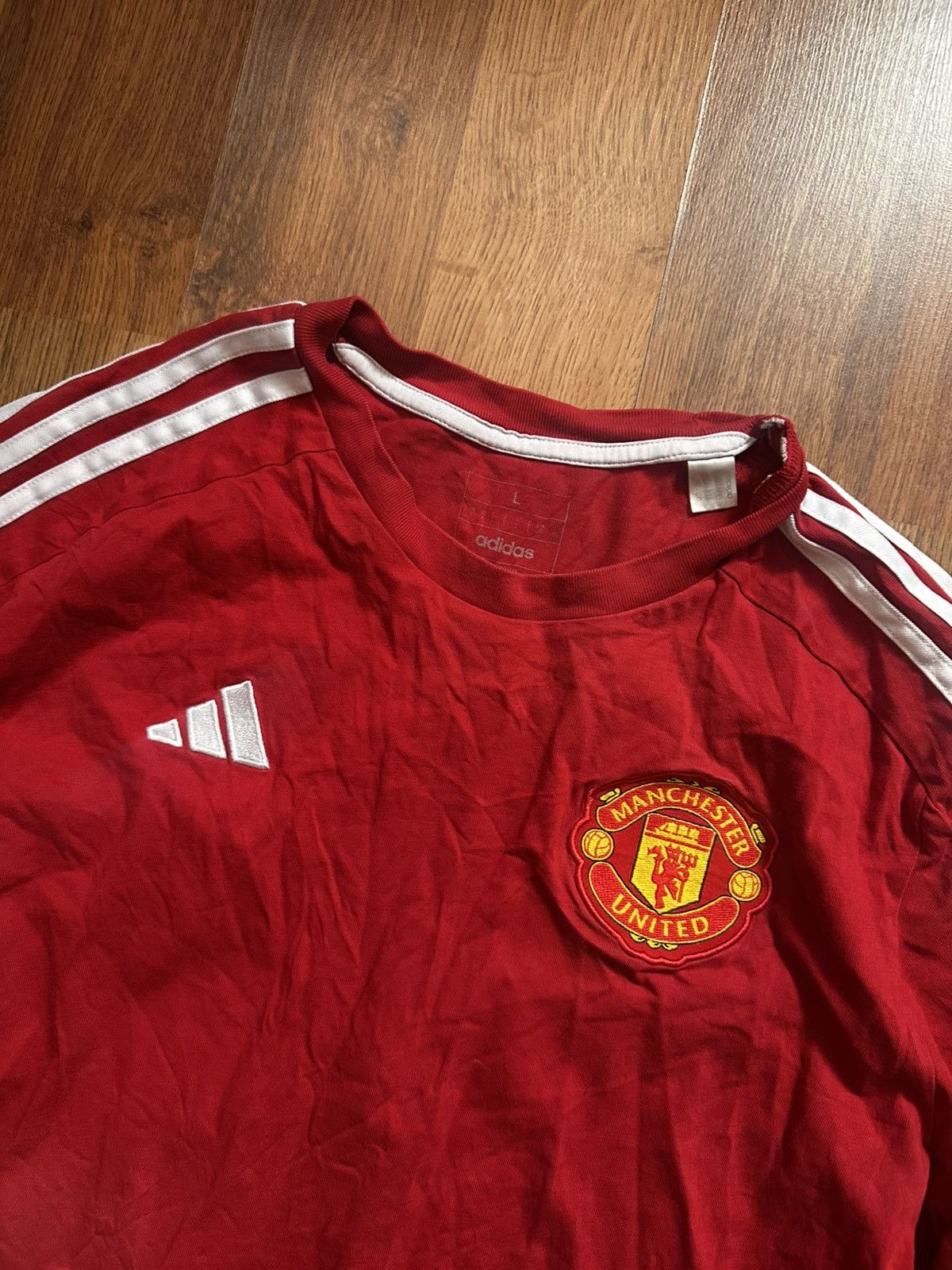 Adidas 🔥 Adidas Manchester United Tee – Size L 🔥 Y2K Size US L / EU 52-54 / 3 - 3 Thumbnail