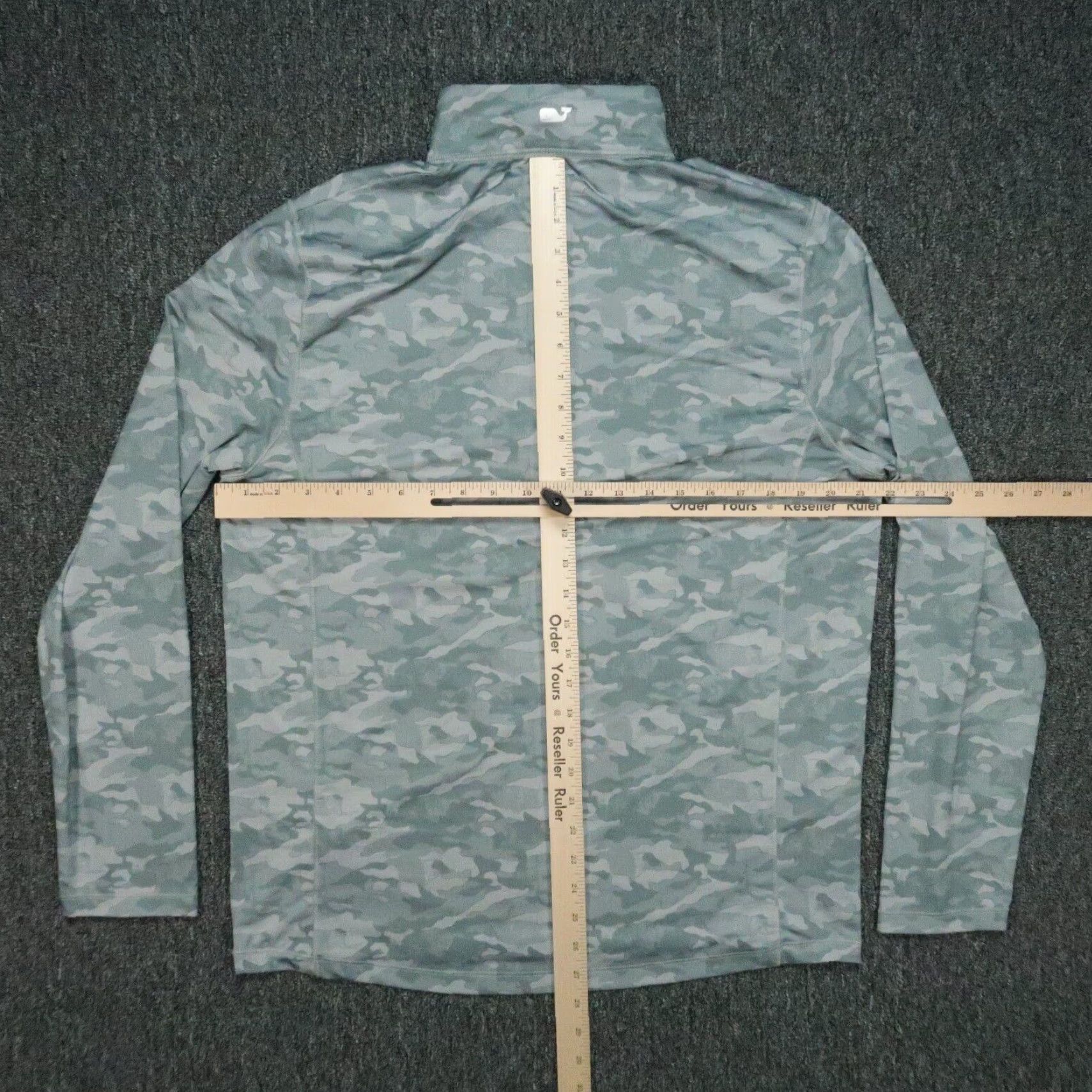 Vineyard Vines Vineyard Vines Pullover Mens Medium Gray Camouflage 1/4 Zip Performance Size US M / EU 48-50 / 2 - 5 Thumbnail