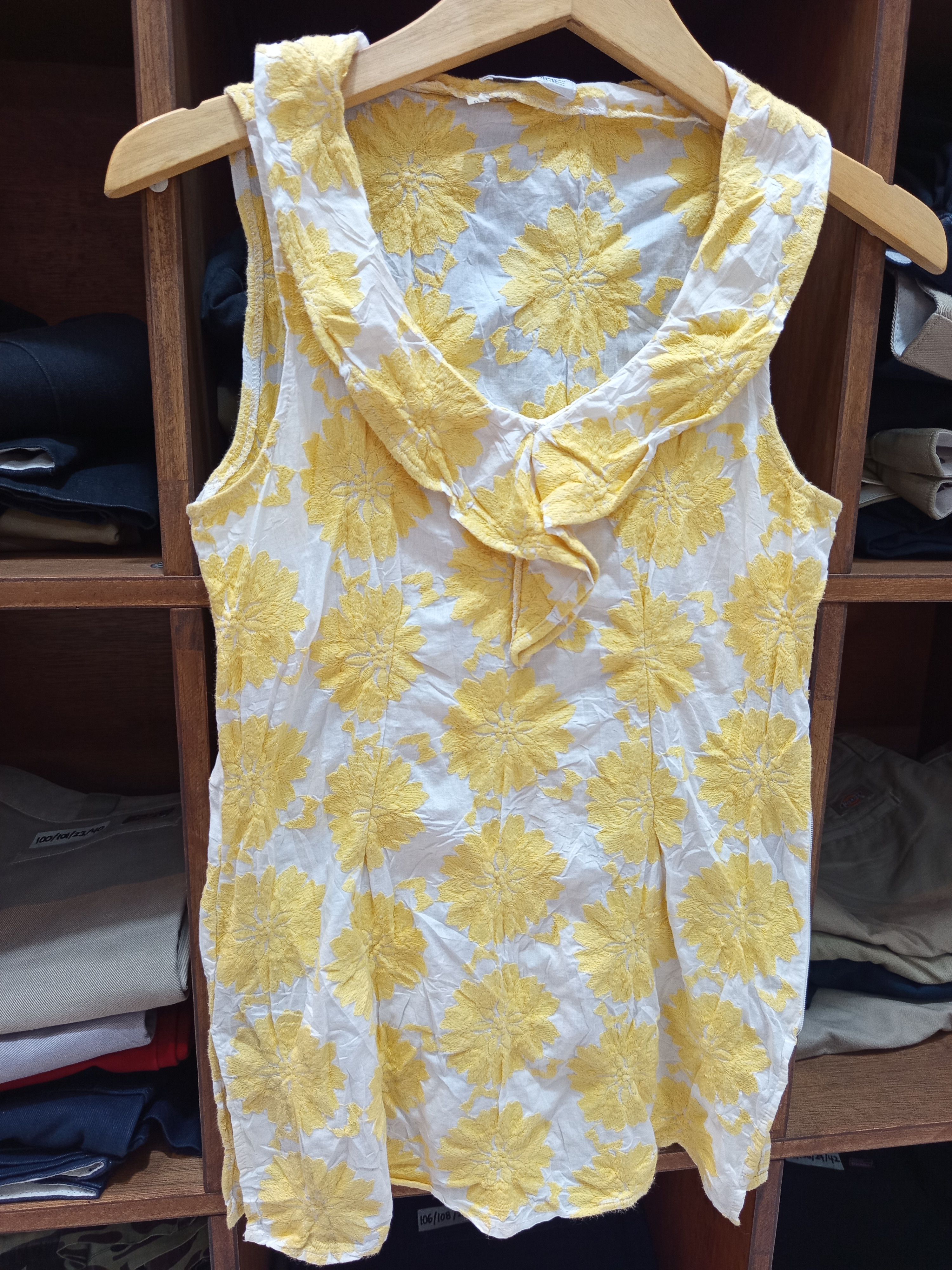 Vintage Nara Camicie Floral Sleeveless Blouse Size S / US 4 / IT 40 - 3 Thumbnail