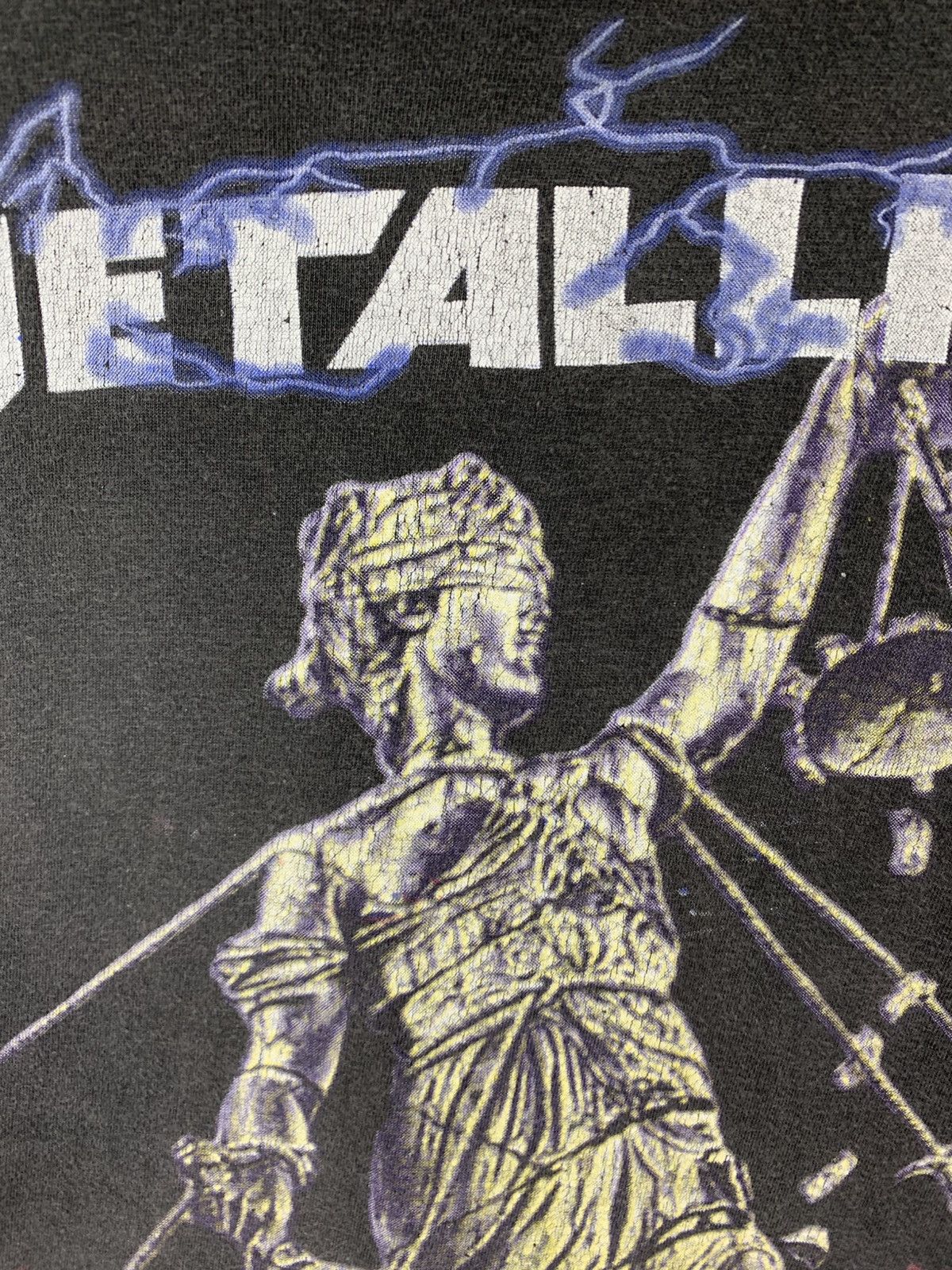 Band Tees Metallica Vintage Band T-shirt Hot Ice Tag L size Size US L / EU 52-54 / 3 - 5 Thumbnail