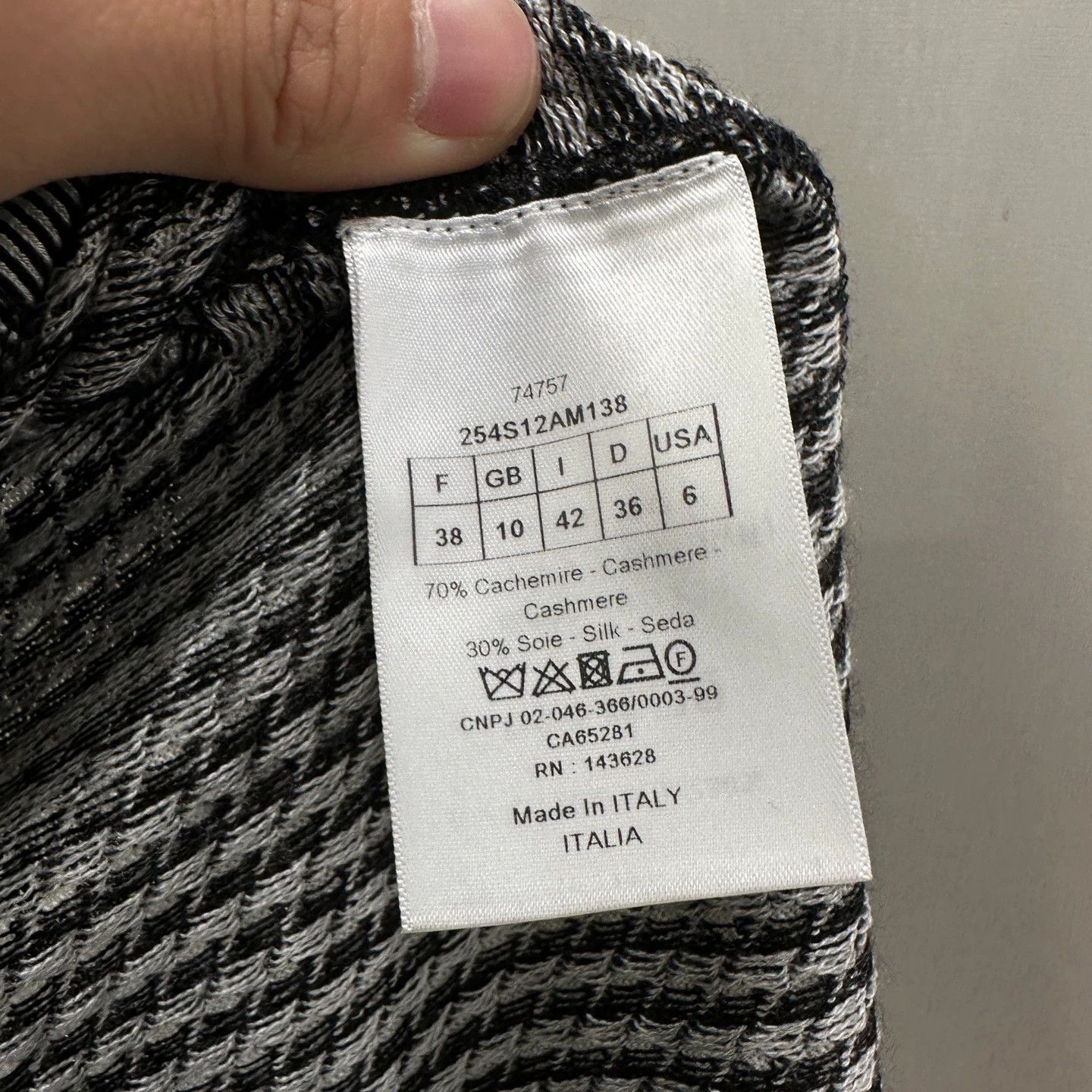 Christian Dior Monsieur Christian Dior mar208 Houndstooth Bee Cashmere SS 38 Size S / US 4 / IT 40 - 4 Thumbnail