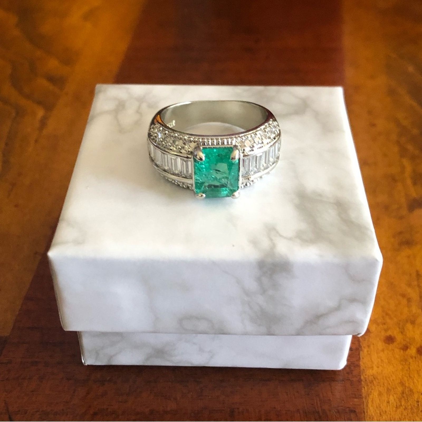Jewelry Ladies elegant paraiba emerald stone 925 ring 8 NIB Size ONE SIZE - 5 Thumbnail