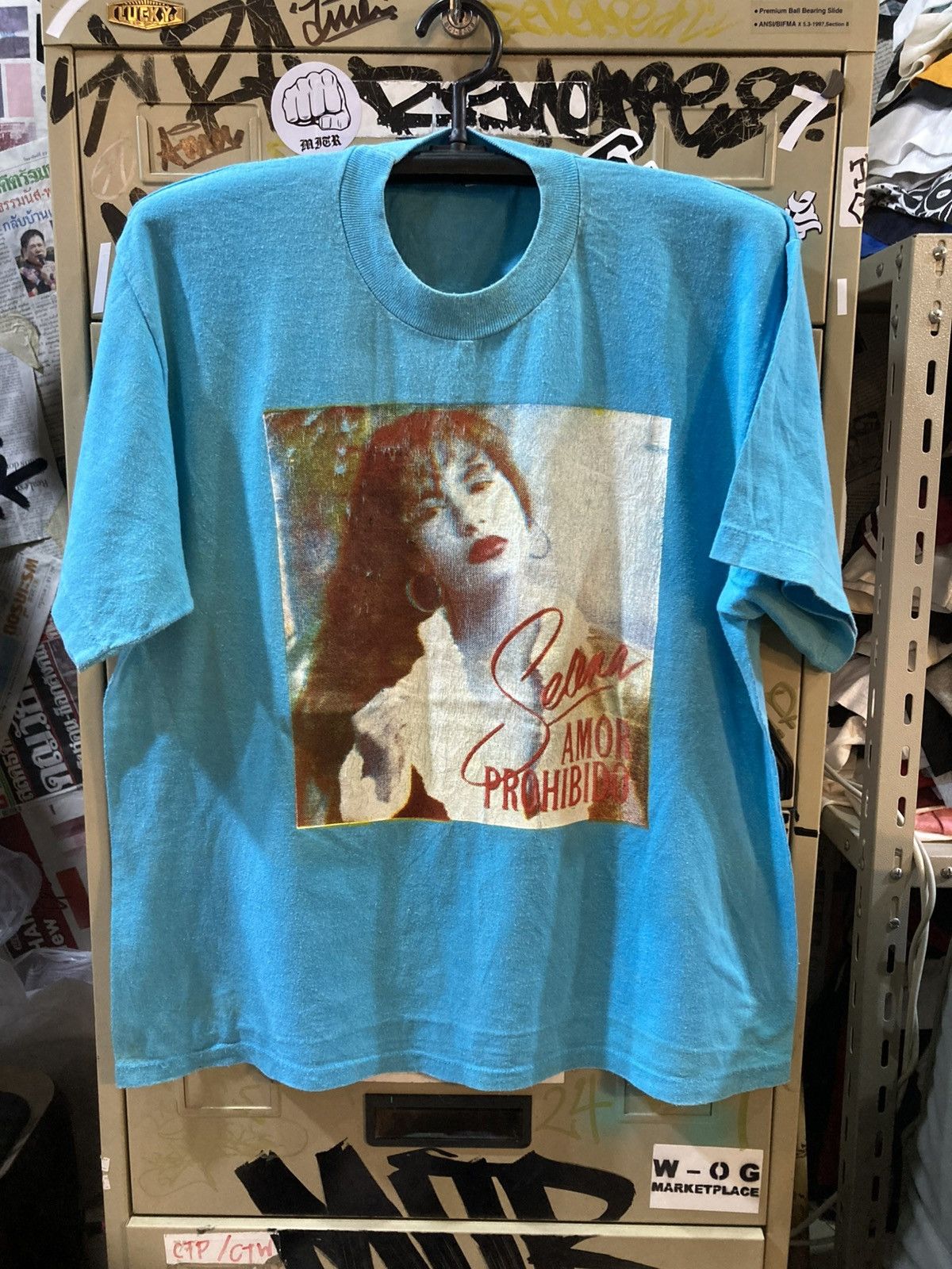 Band Tees Selena vintage t shirt Size US L / EU 52-54 / 3 - 1 Thumbnail